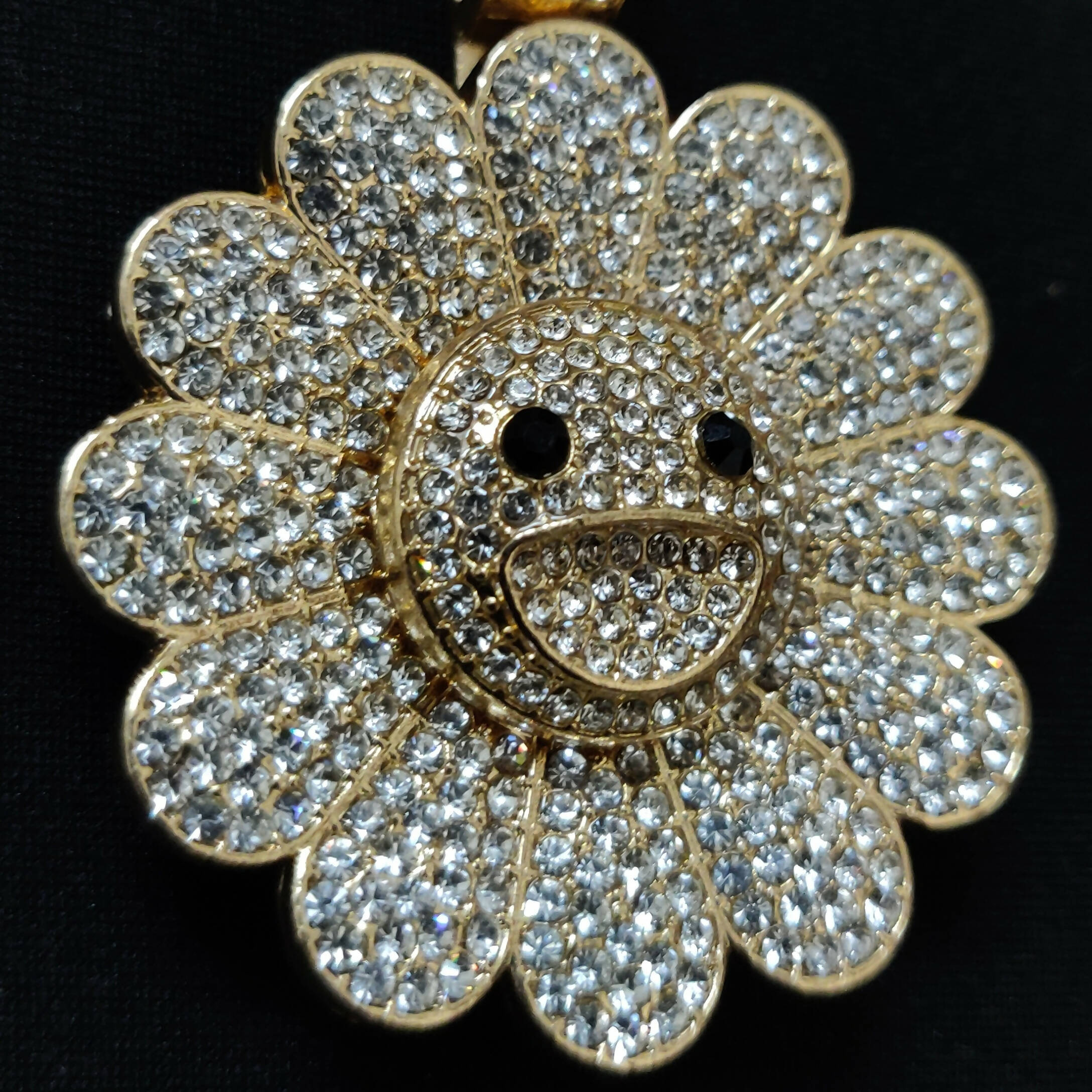MURAKAMI FLOWER ICED OUT PENDANT (GOLD)