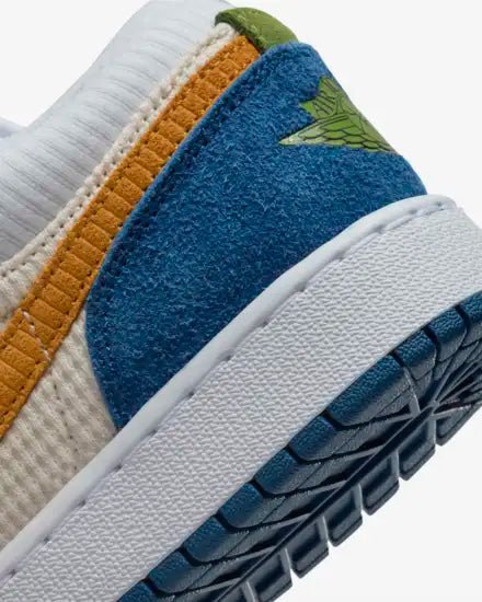 Air Jordan 1 Low SE GS 'Messy Room Kids Black Friday Sale