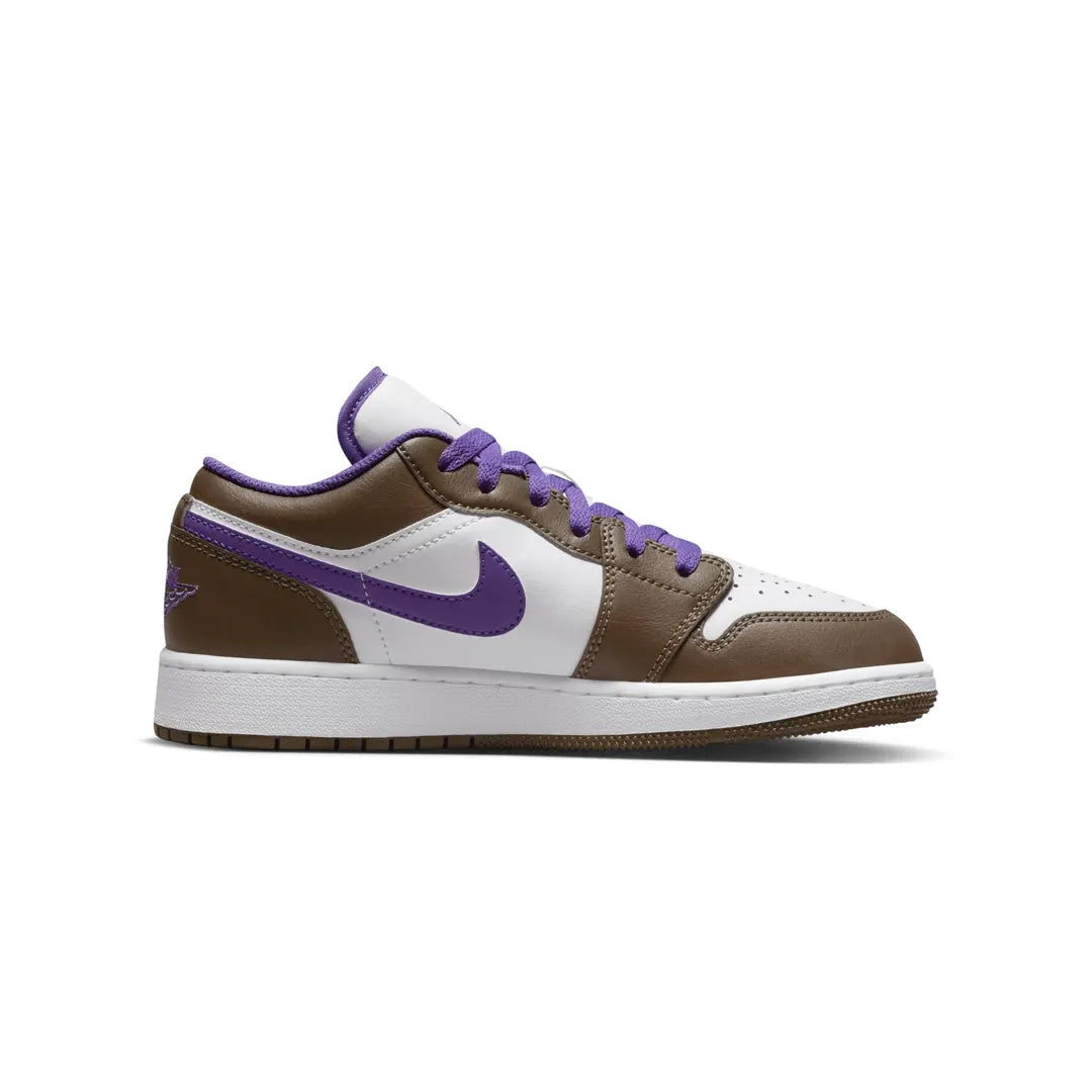 Nike air kicks hot sale purple