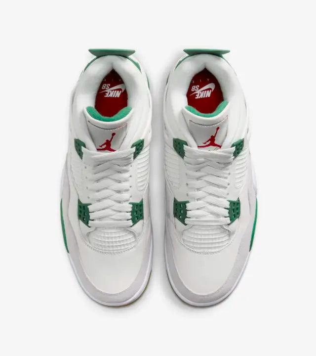 Nike SB x Air Jordan 4 'Pine Green'
