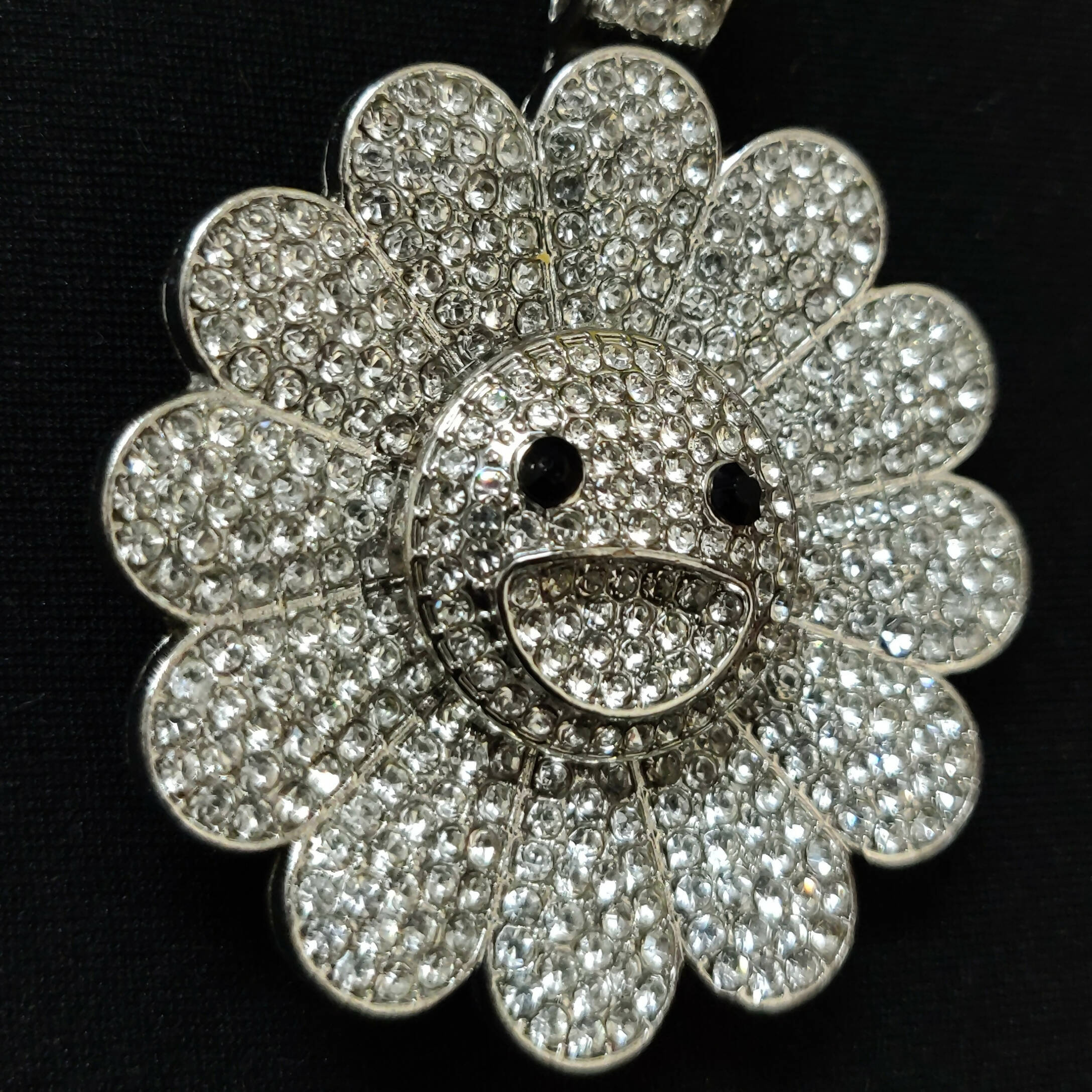 MURAKAMI FLOWER ICED OUT PENDANT (SILVER)