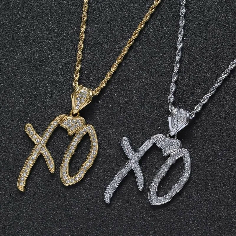 XO ICED OUT PENDANT