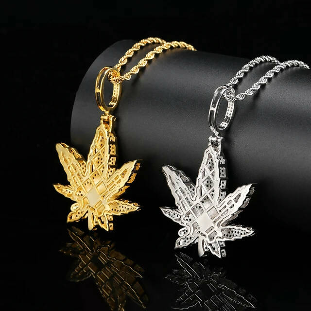 HIGH WEED LEAF ICED OUT PENDANT