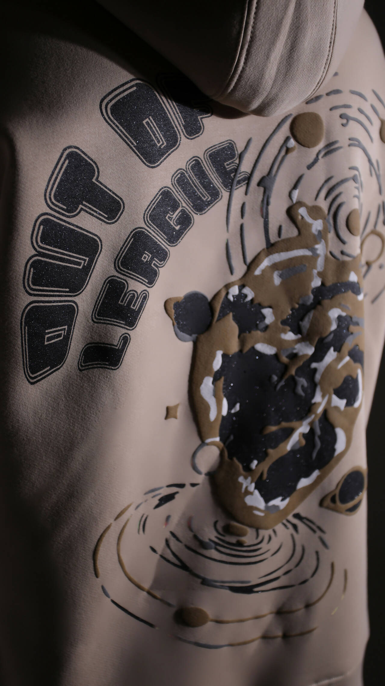 VOGUE HOODIE
