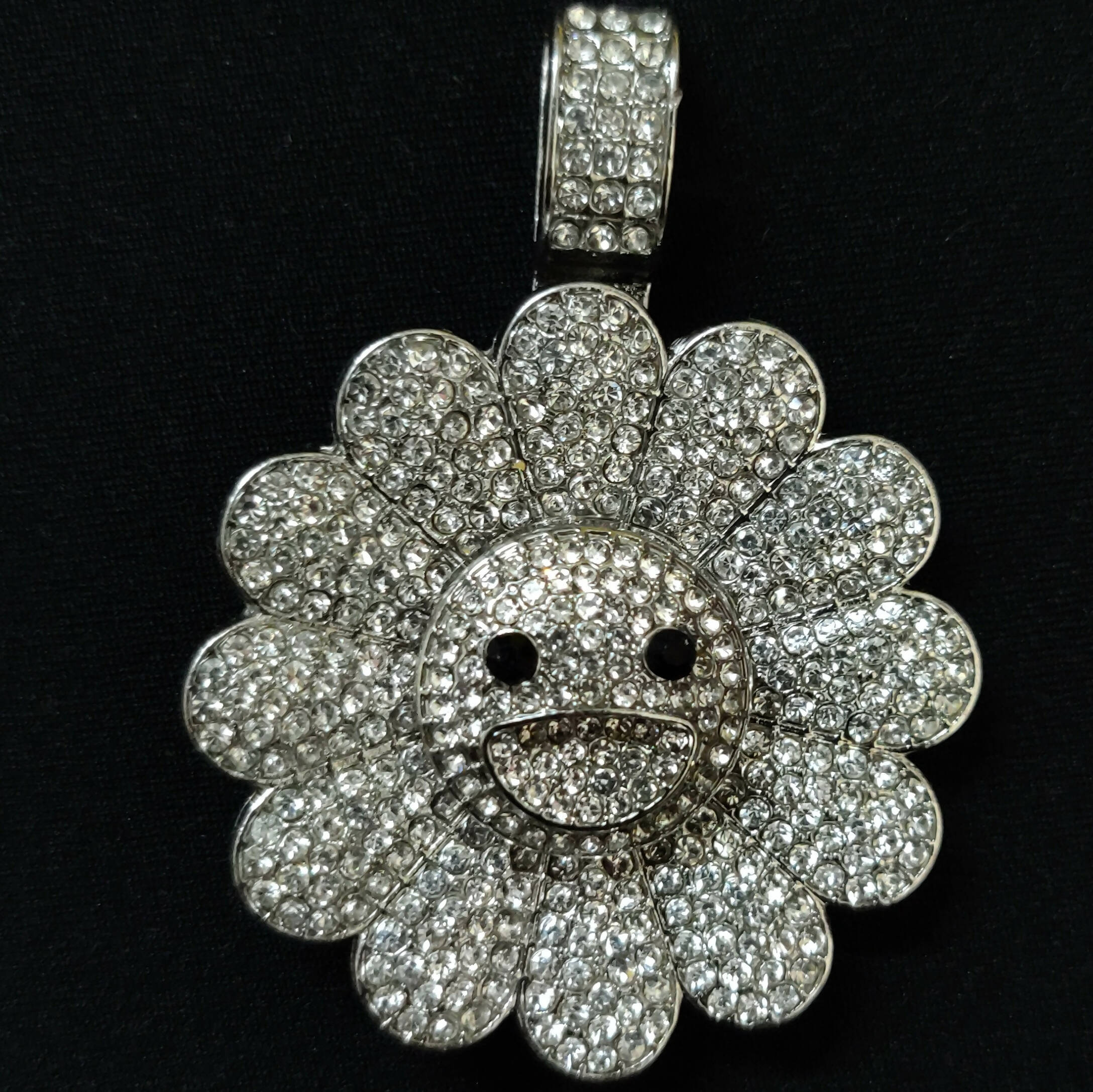 MURAKAMI FLOWER ICED OUT PENDANT (SILVER)