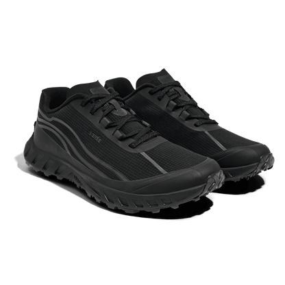 Norda 002 Stealth Black