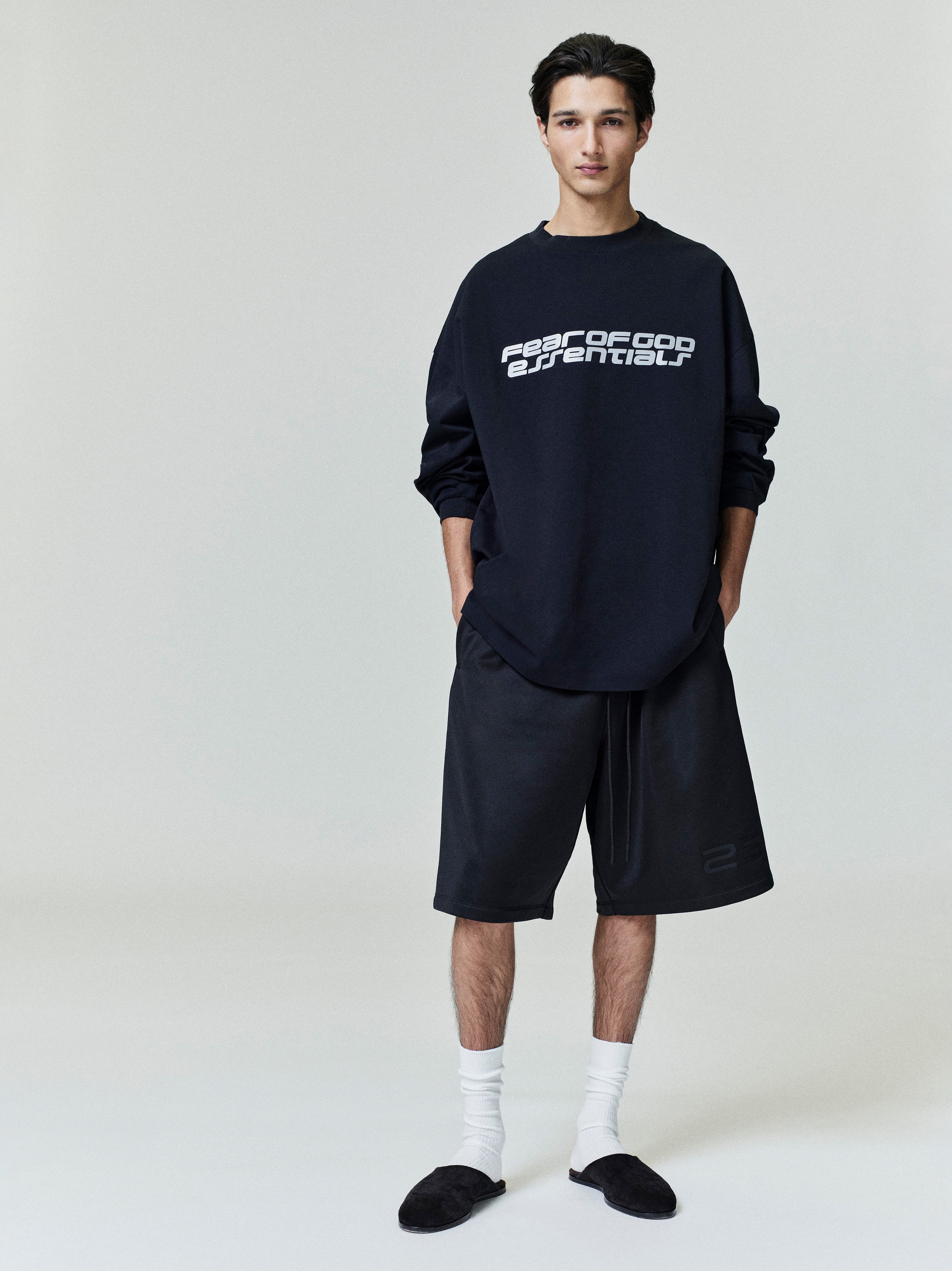 Essentials Ponte 90S Long Sleeve Tee Vintage Black