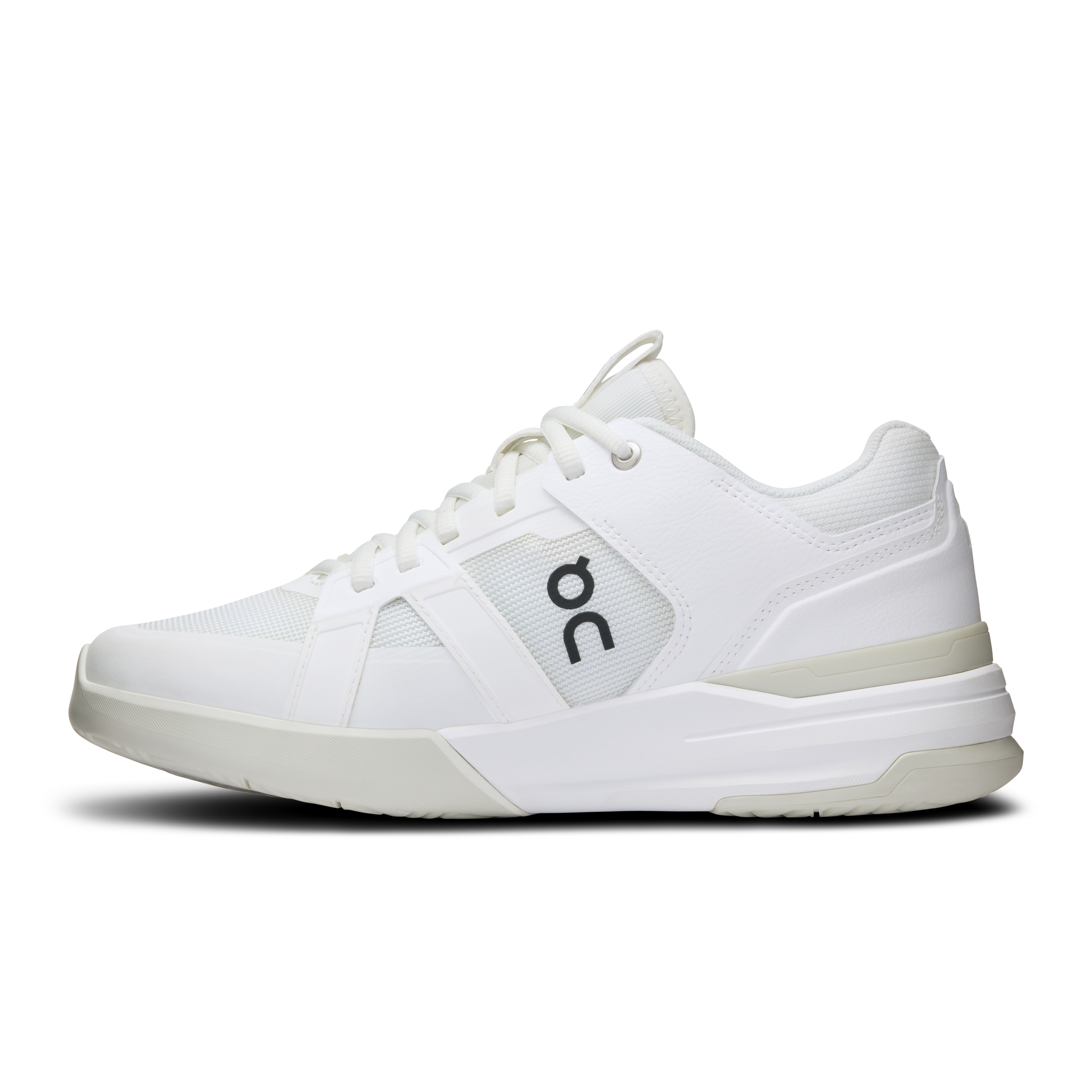 on running the roger clubhouse pro white ice (women's)