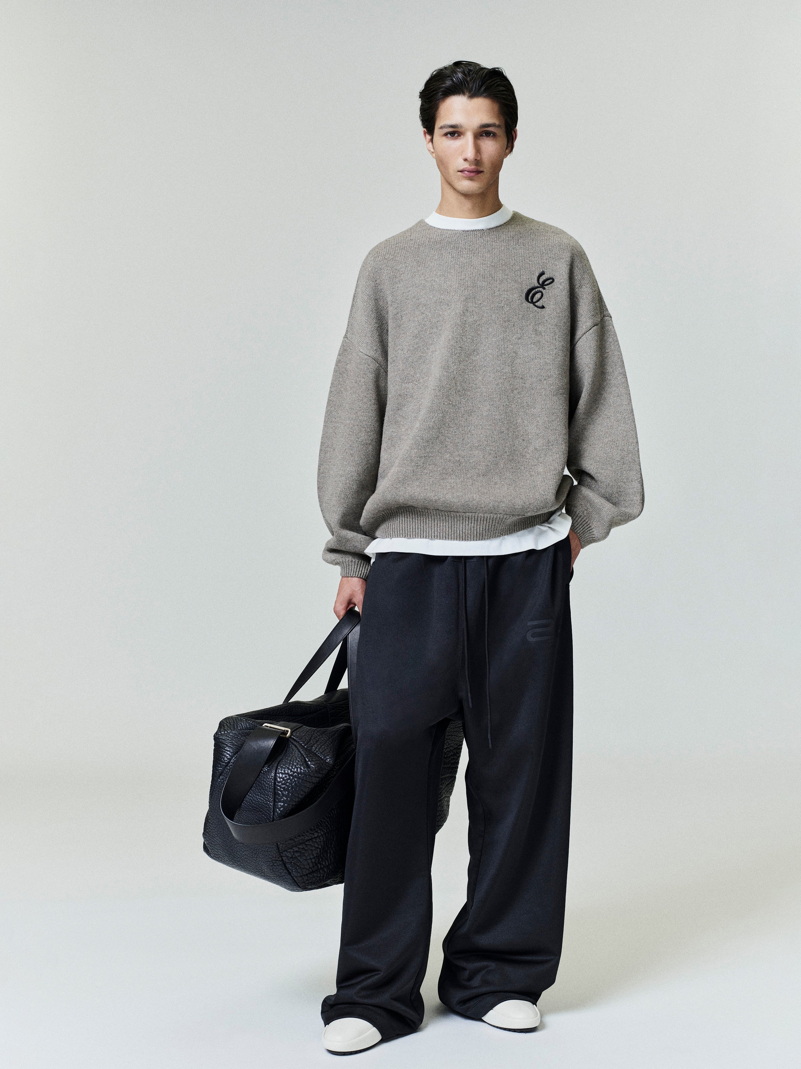 Essentials Satin Fleece Lounge Sweatpant Vintage Black