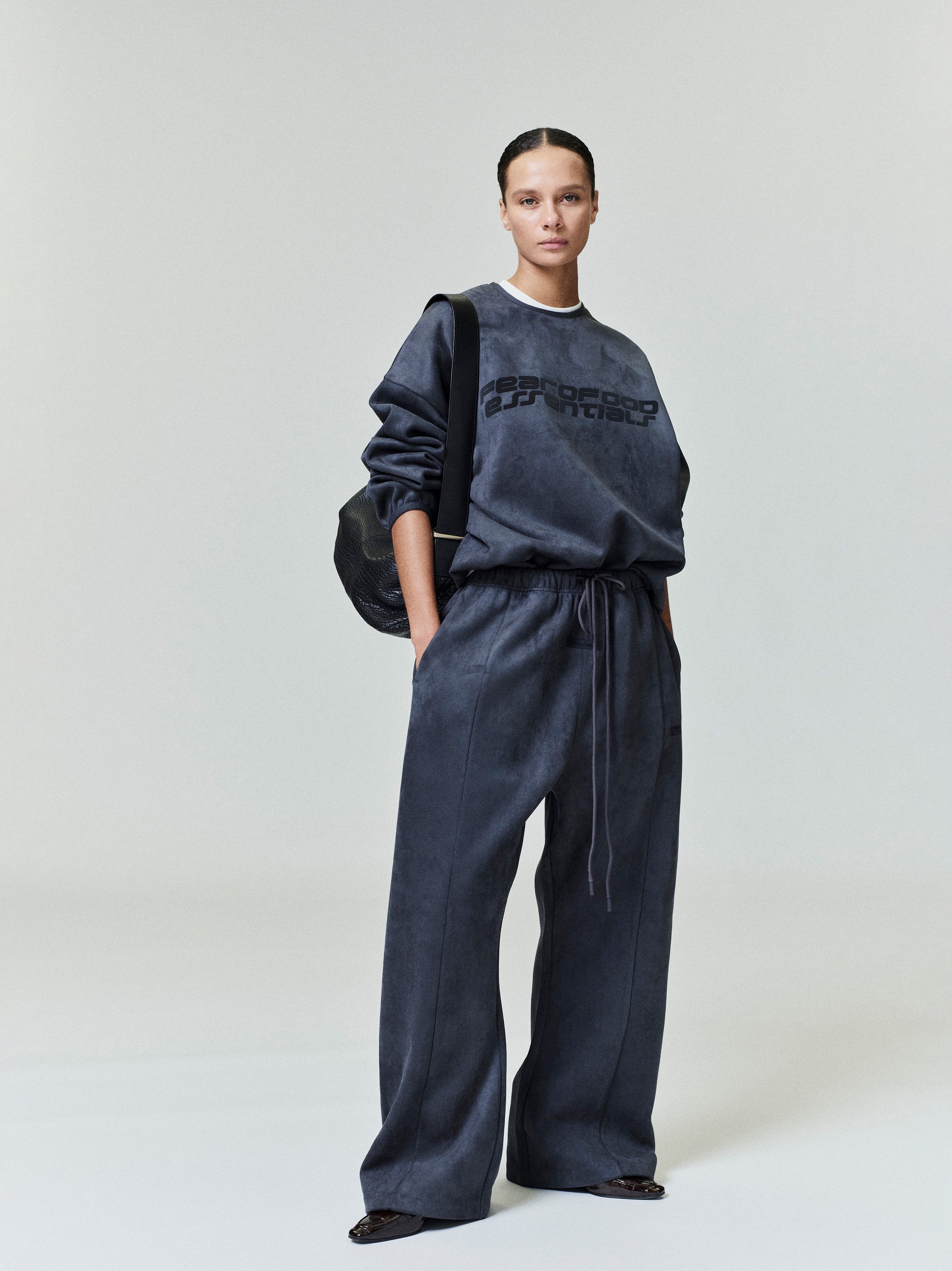 Essentials Suede Fleece Flare Sweatpant Iron Grey