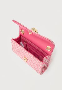 Valentino Divina Summer Cross Body Bag Fucsia/Multi Coloured