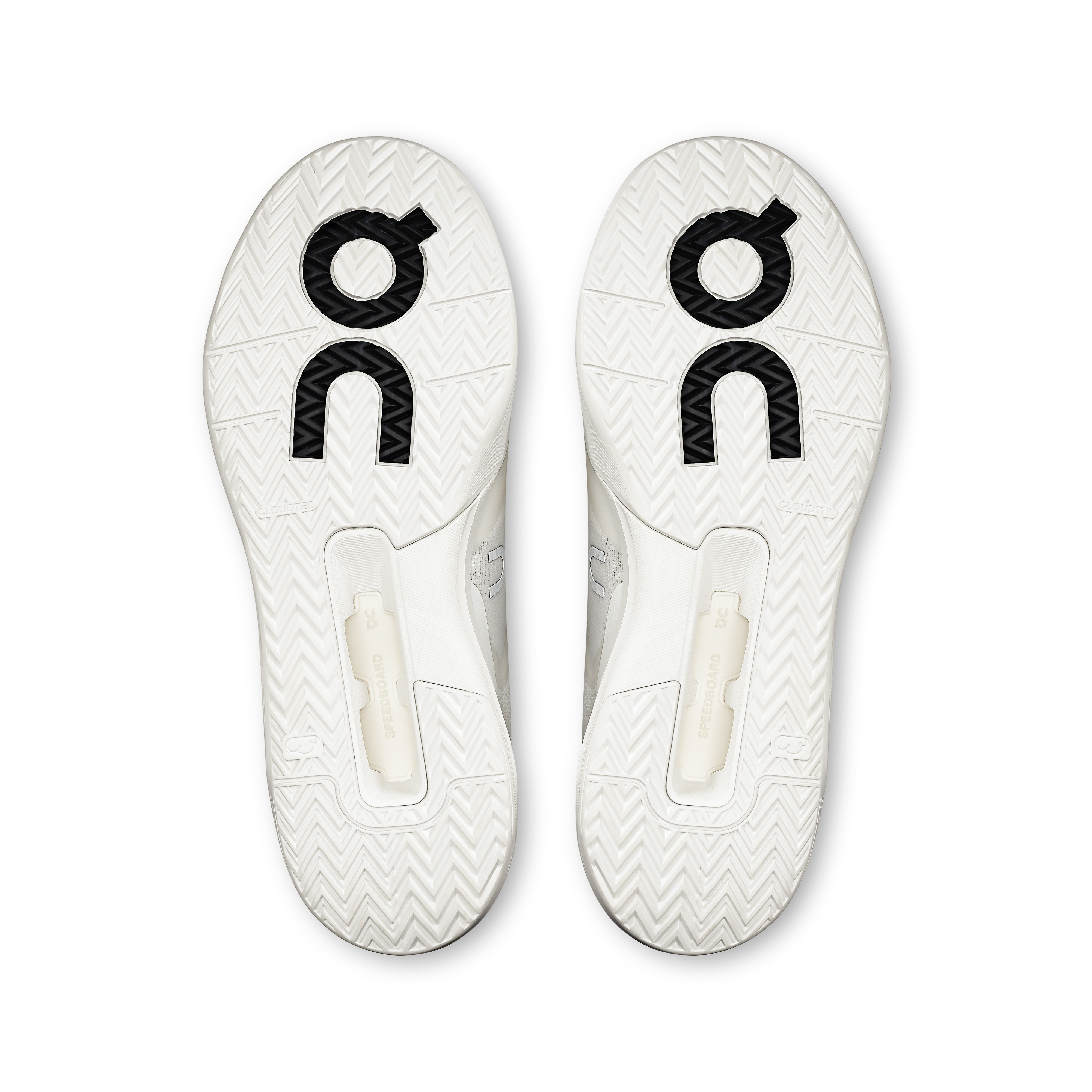 On The Roger Advantage Pro White White