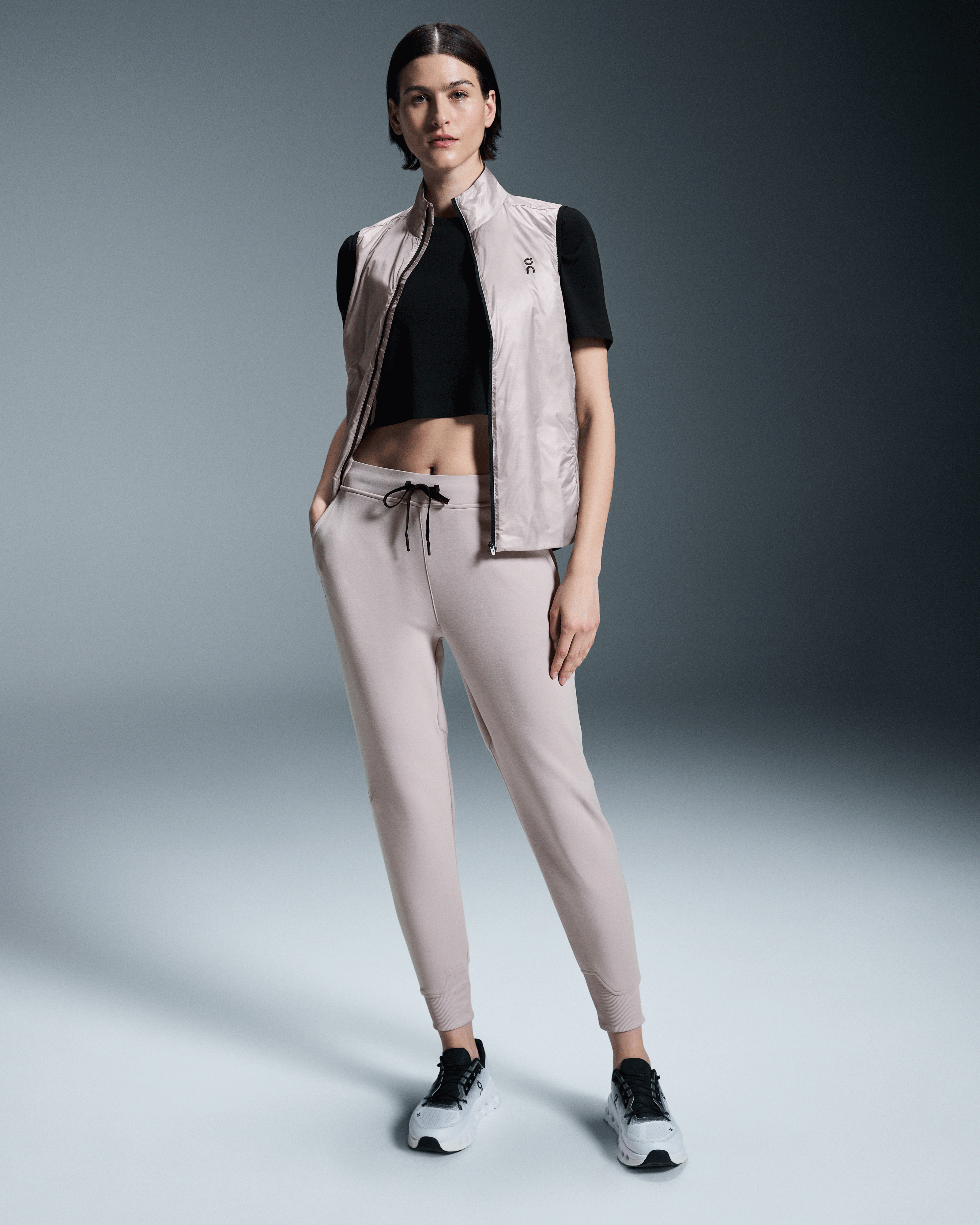 on sweat pants Fade (Women's)