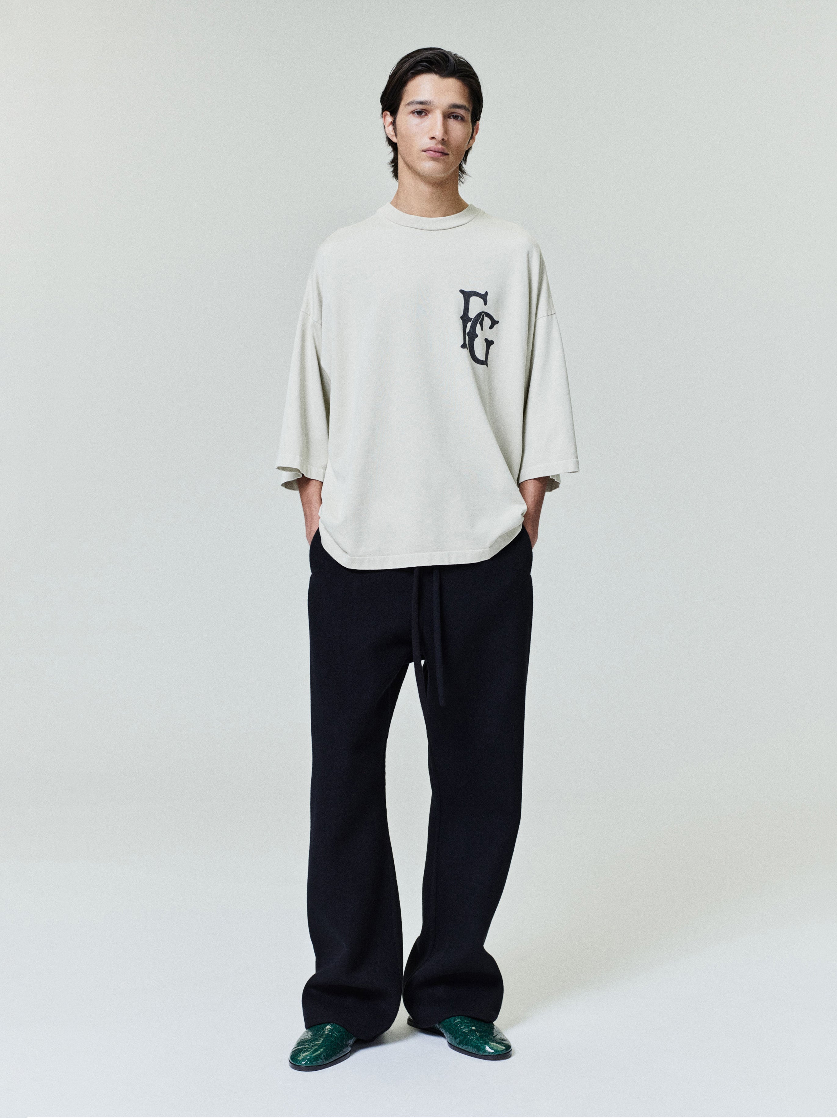 Essentials Cotton Rayon "26" Ss Tee Dirty Ivory