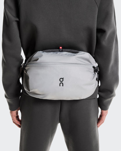 On Sling Pack 9L Glacier | Black