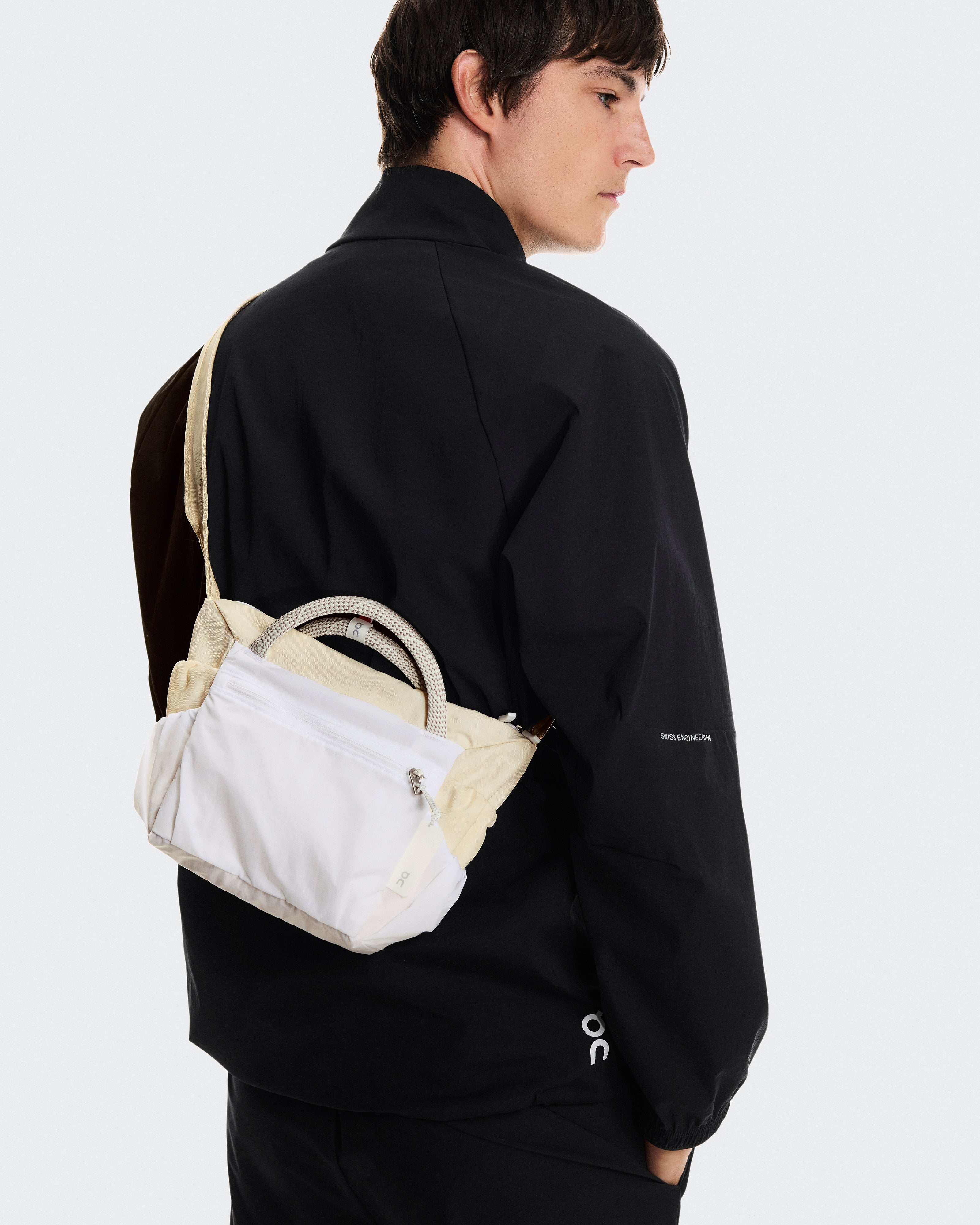 On Track Pack Mini Elite Cream | White – Kicks Machine