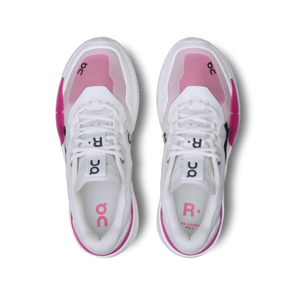 on running the roger pro 2 clay white pink (women's)