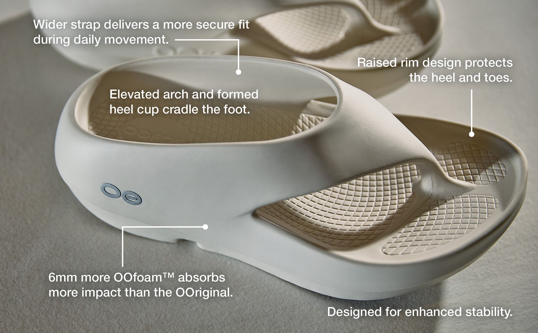 Oofos Women's Sandal Black