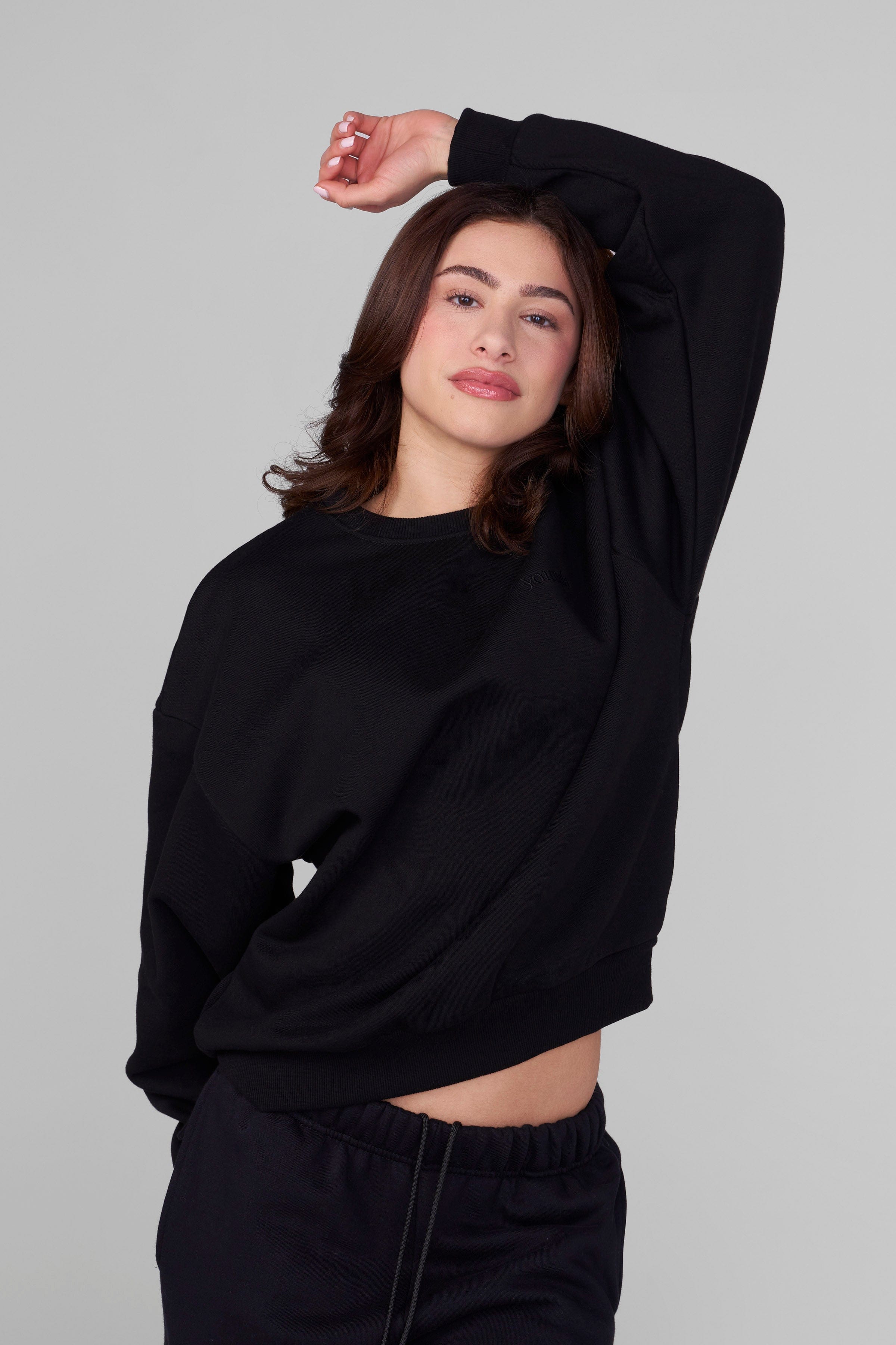 YoungLA W557 Classic Crewneck Black