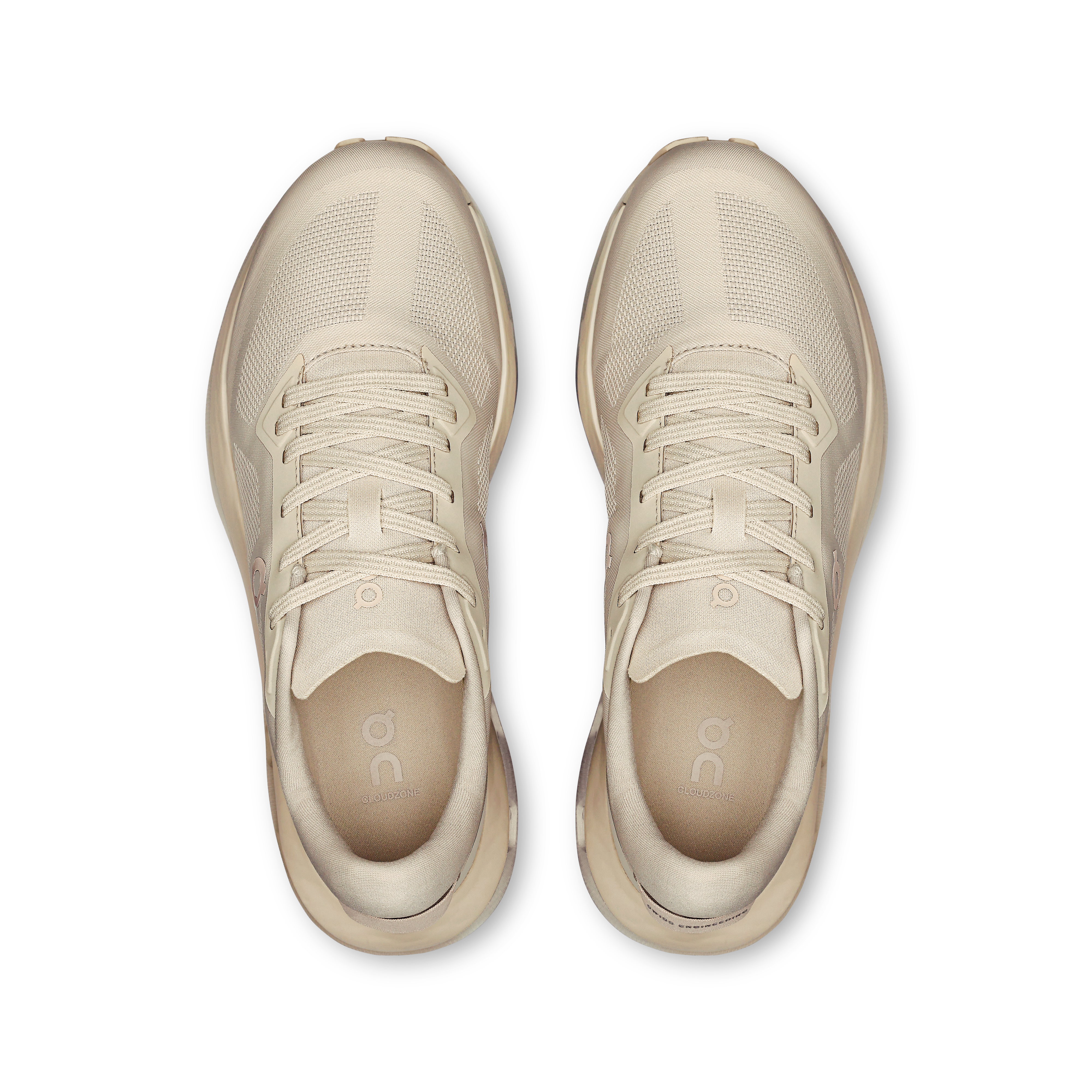 on running cloudzon runninge pearl truffle (women's)