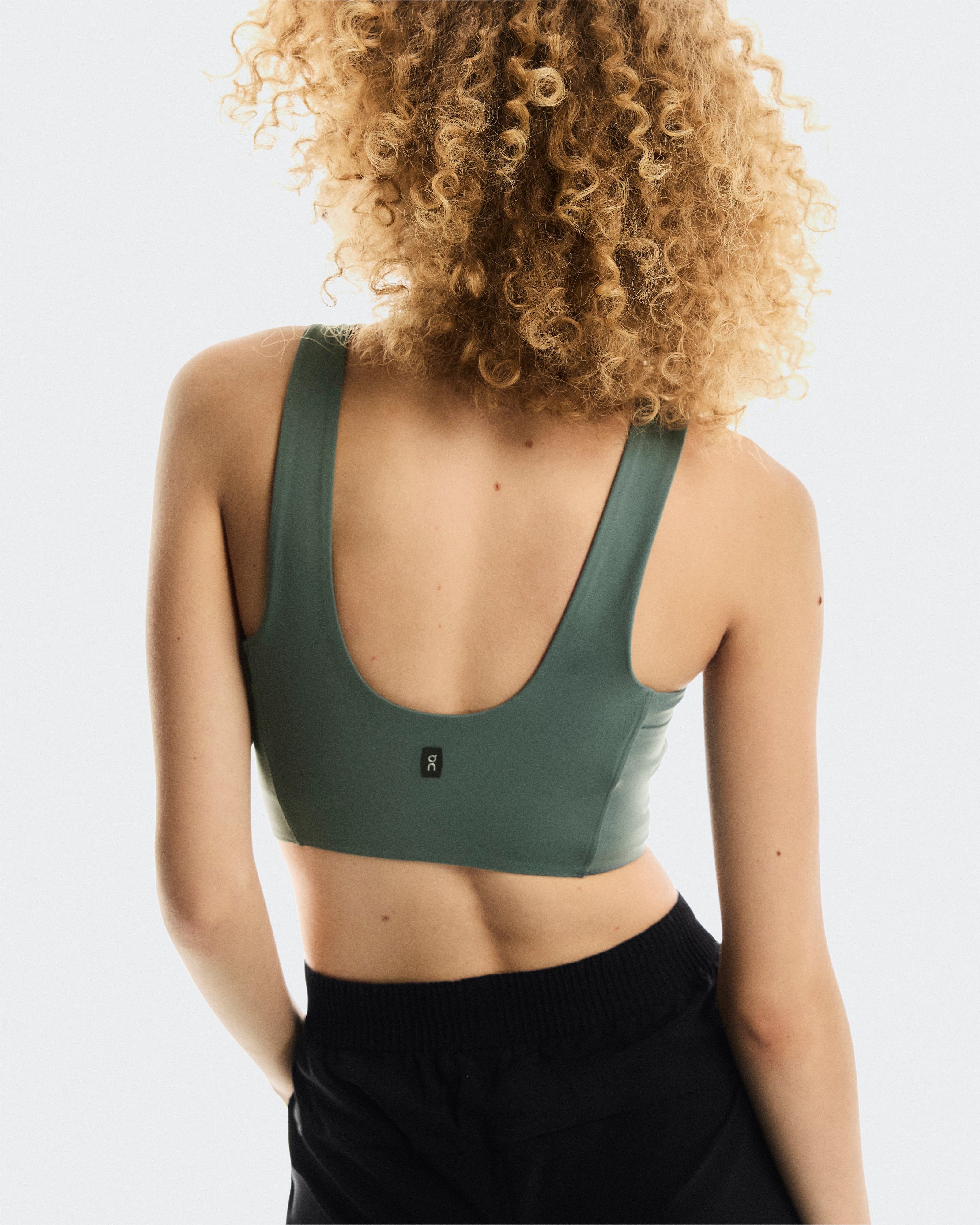 On Core 2-In-1 Crop Olive (Women'S)