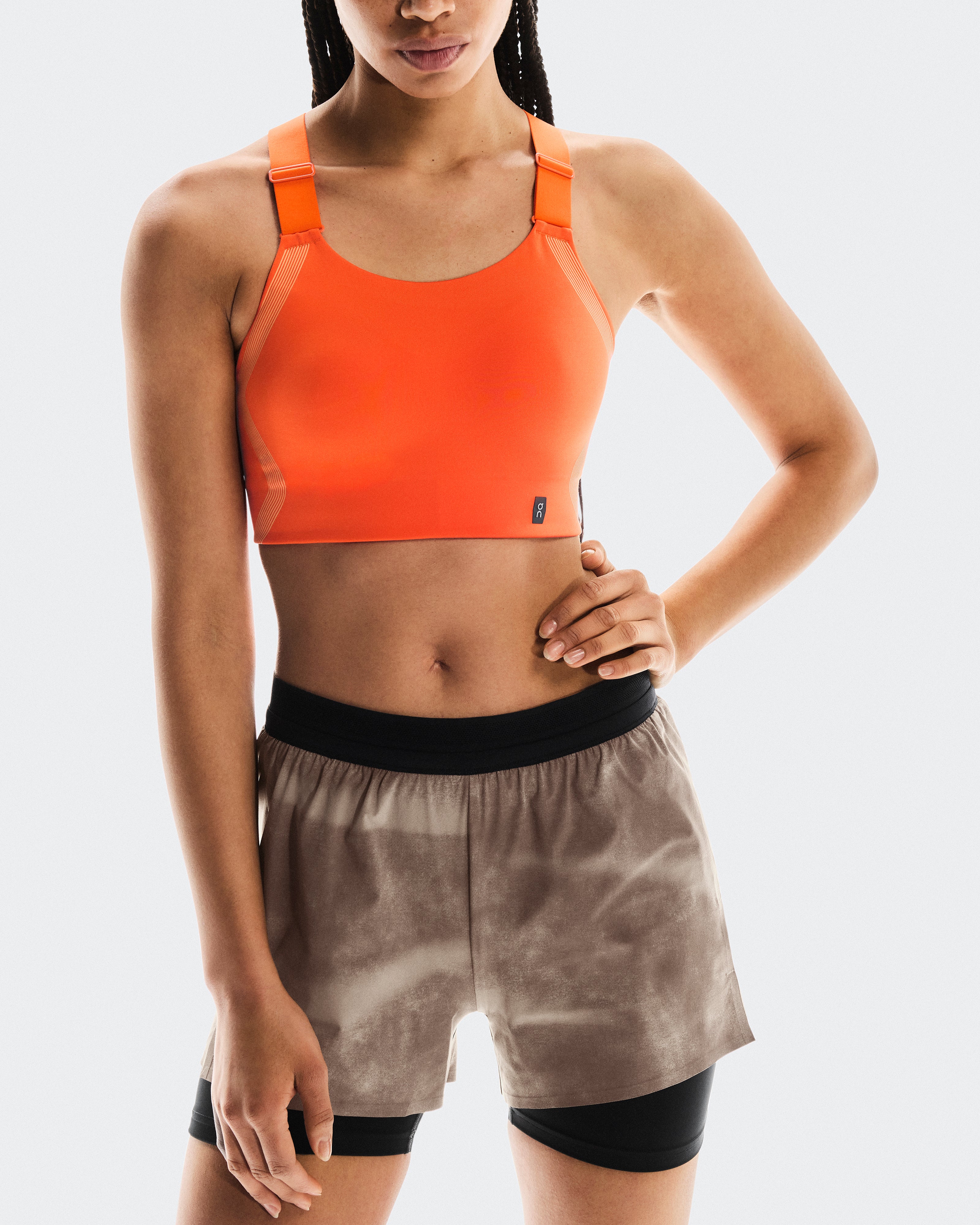 on 3" performance shorts aop Cinder | Black (Women's)