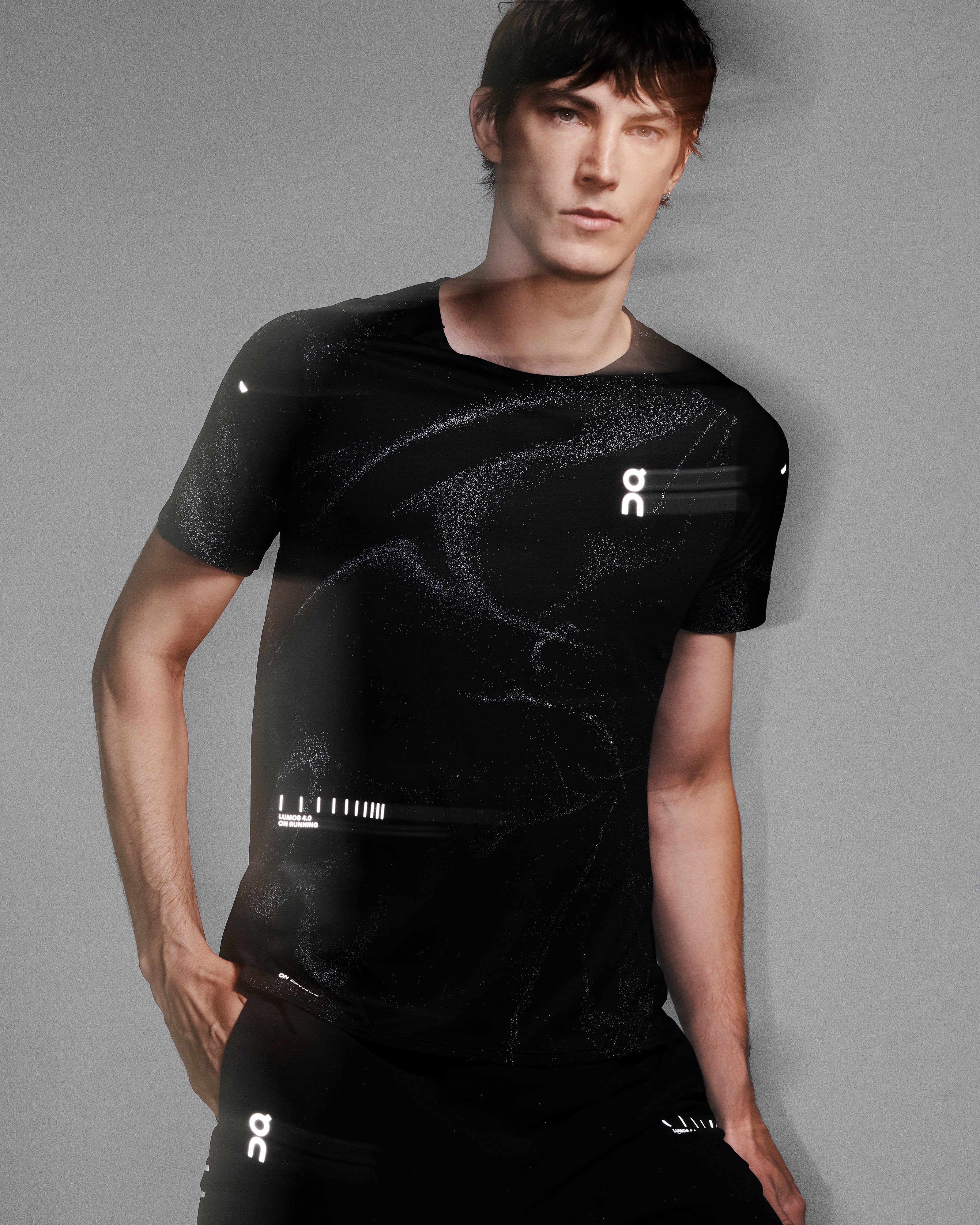 On Performance-T Lumos Black
