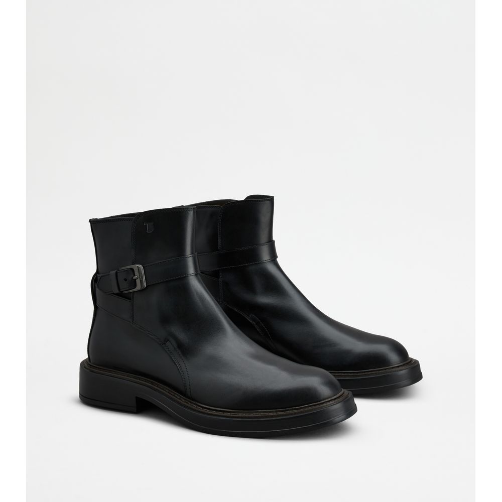Tods Ankle Boots In Leather Black Mens