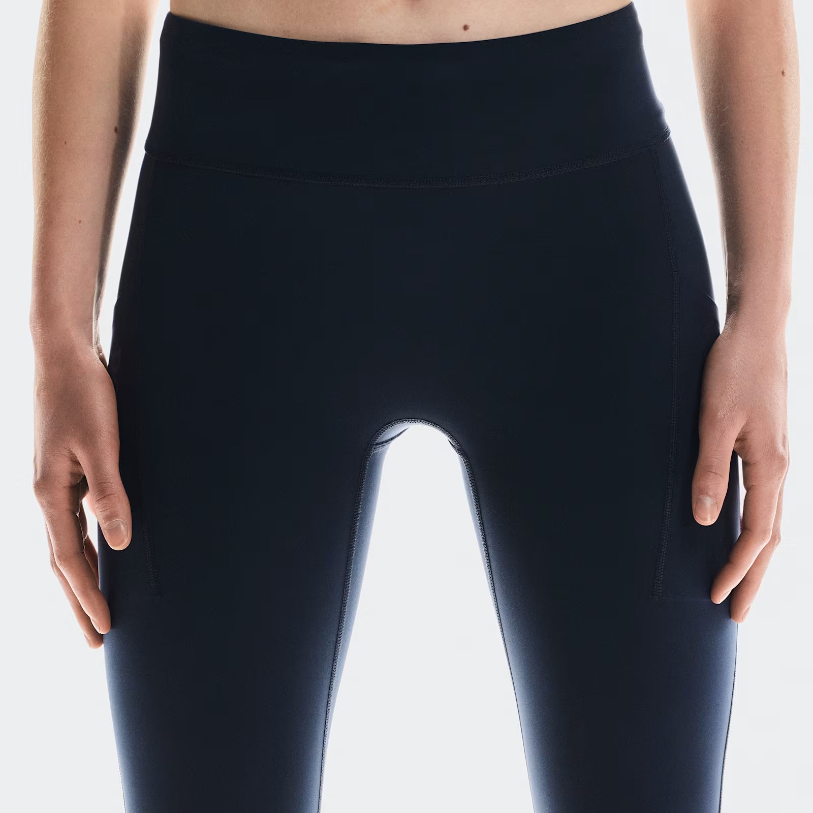 On Performance Tights 7/8 Navy (Women'S)