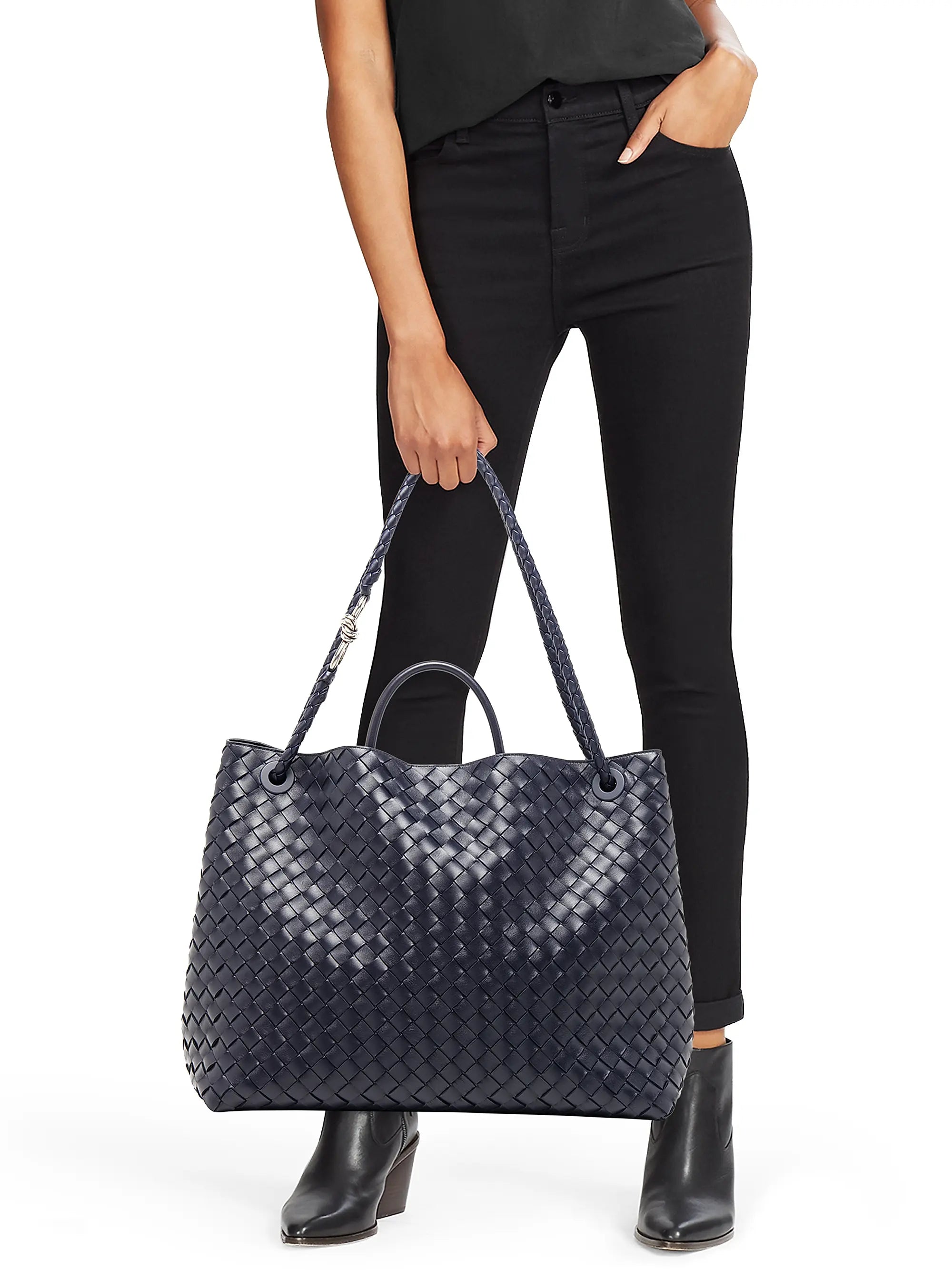 Bottega Veneta Large Andiamo Intrecciato Leather Top-Handle Bag