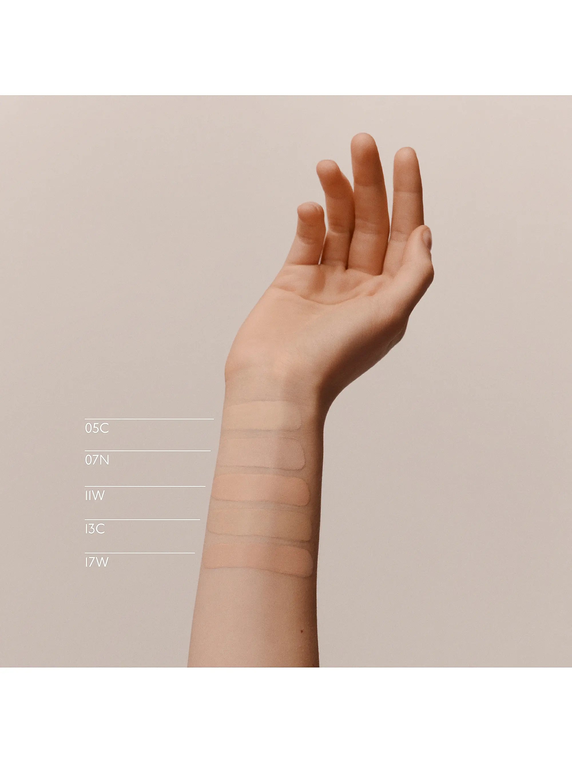 HERMÈS Hermès Plein Air Luminous Matte Skin Care Foundation