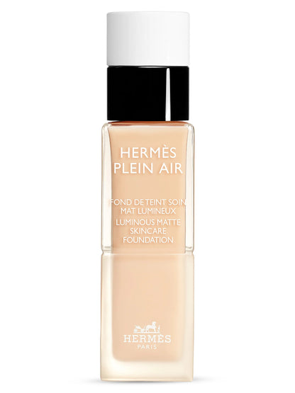 HERMÈS Hermès Plein Air Luminous Matte Skin Care Foundation