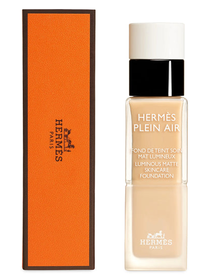 HERMÈS Hermès Plein Air Luminous Matte Skin Care Foundation