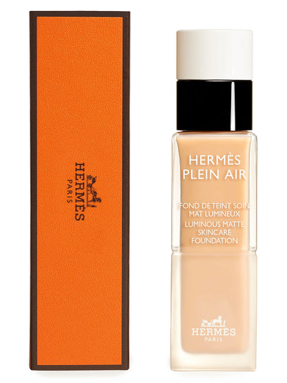 HERMÈS Hermès Plein Air Luminous Matte Skin Care Foundation