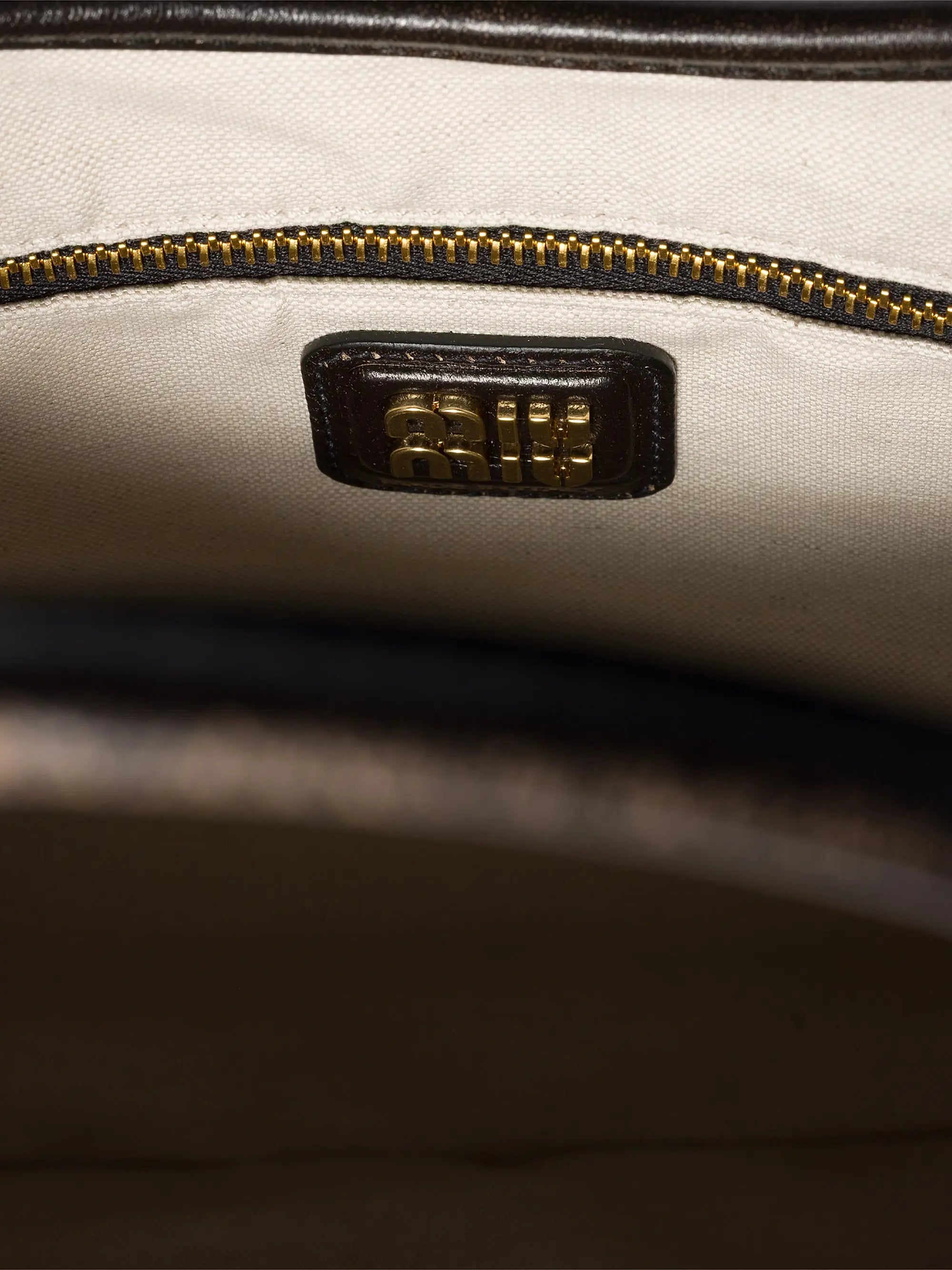 Miu Miu Ivy Leather Shoulder Bag