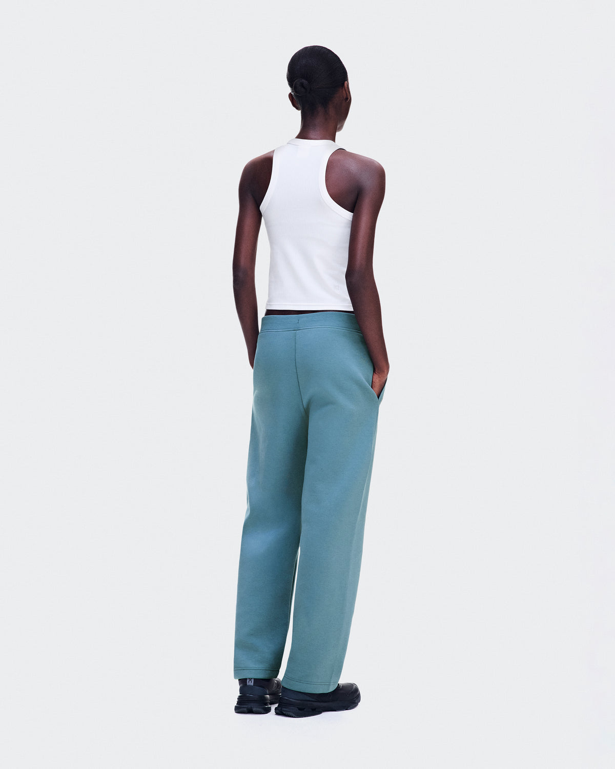 On Focus Tech Sweatpants Agave (Women'S)