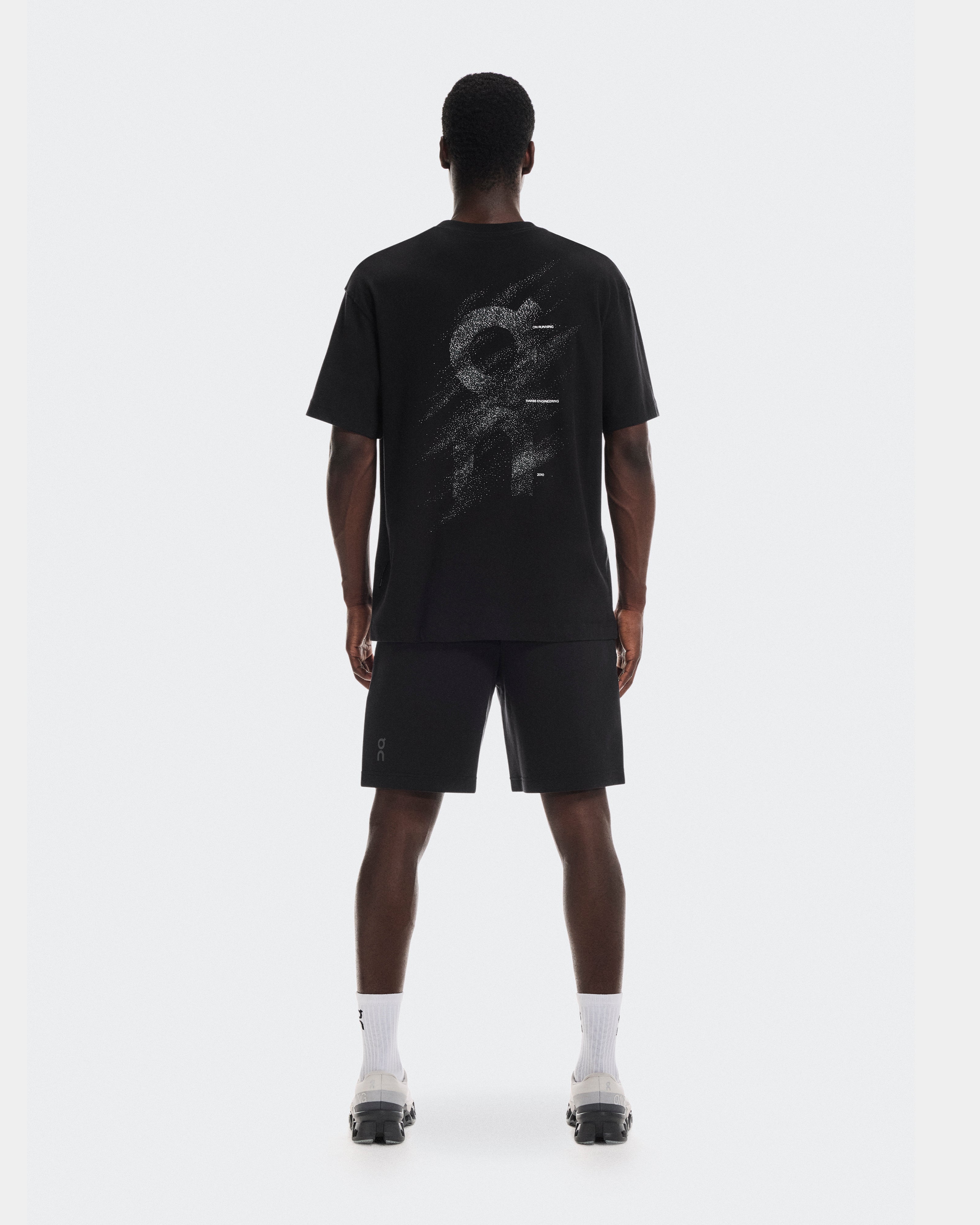 On Focus Tech Shorts Black