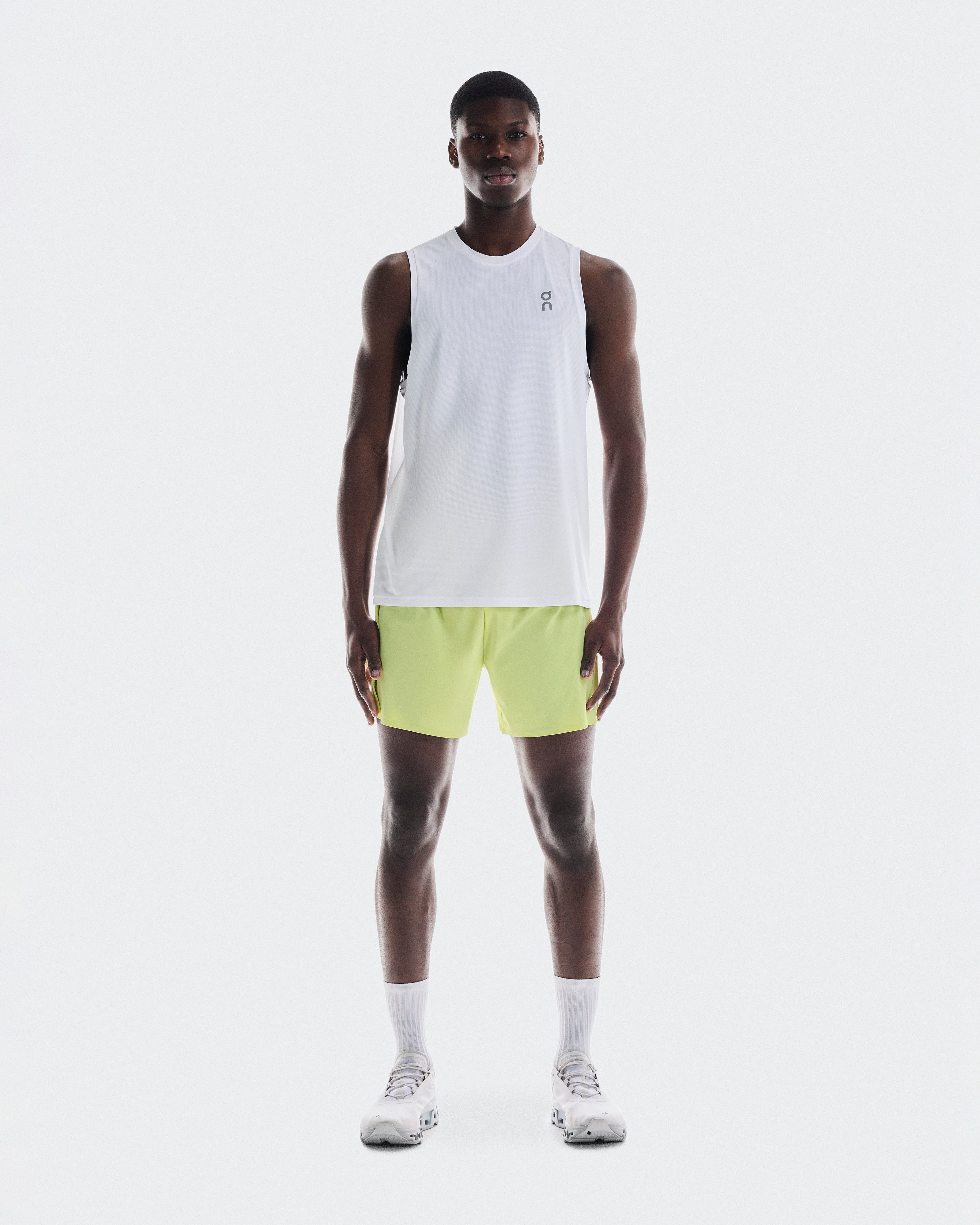 On 5" Performance Shorts Limelight