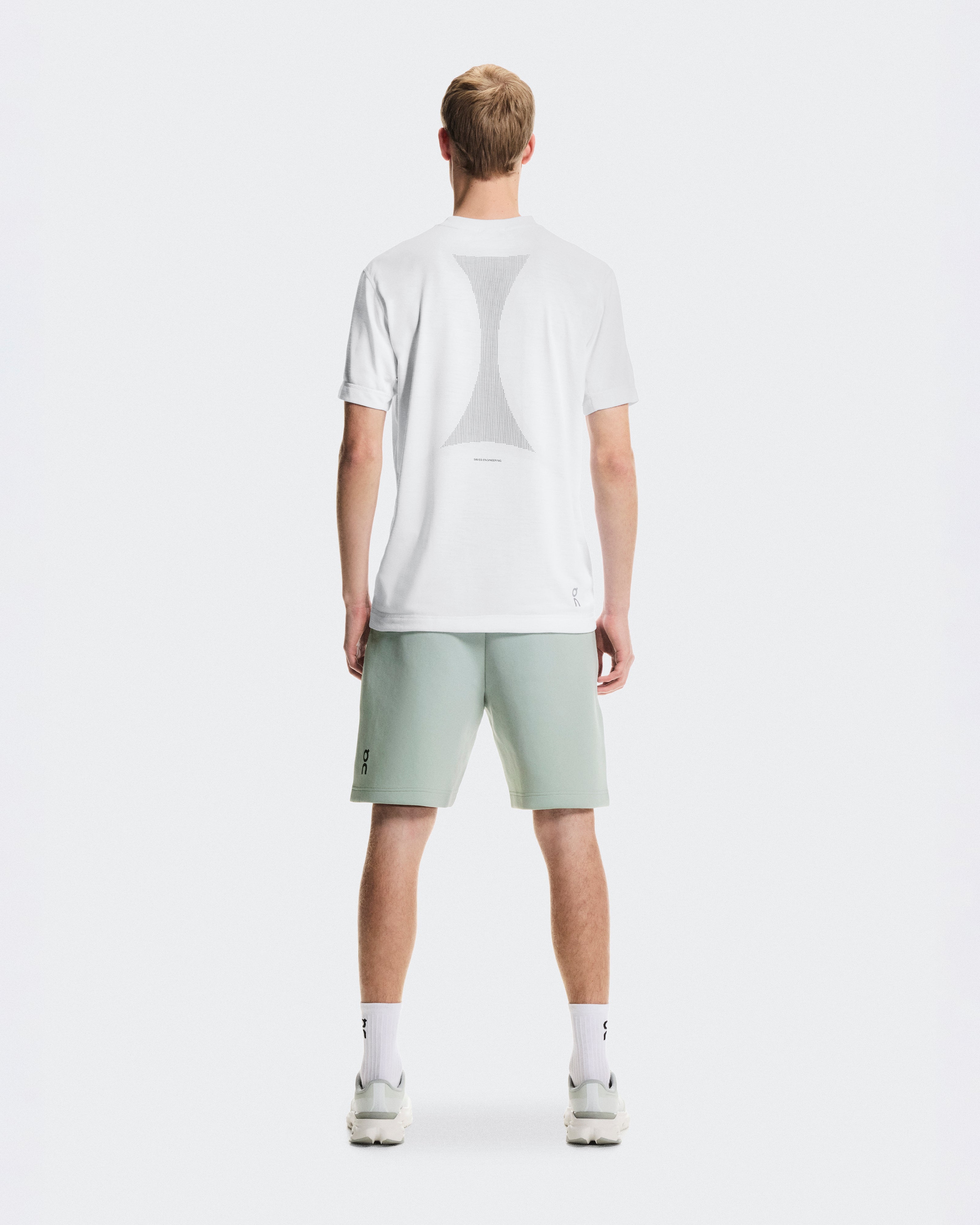 On Focus Tech Shorts Mineral
