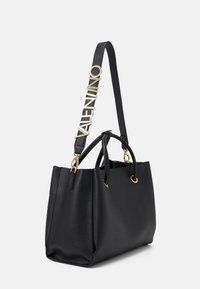 Valentino Alexia Handbag Nero
