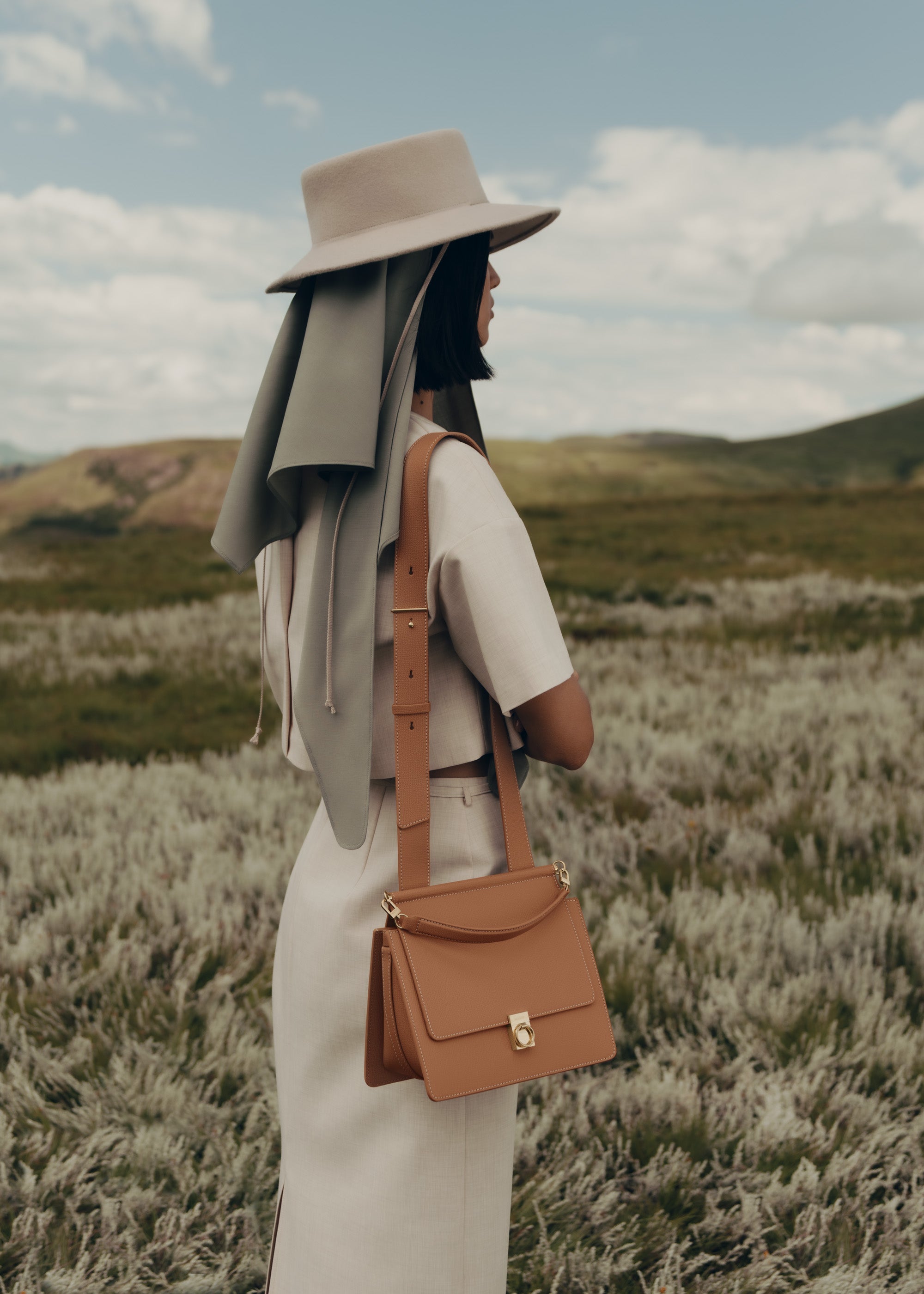 Polene Numero Sept Textured Camel