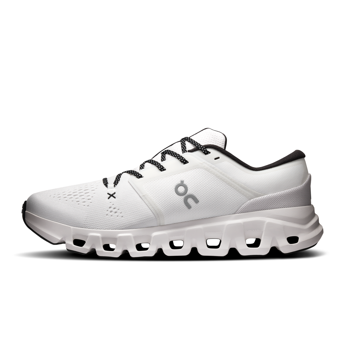 On Cloud X 5 White Black