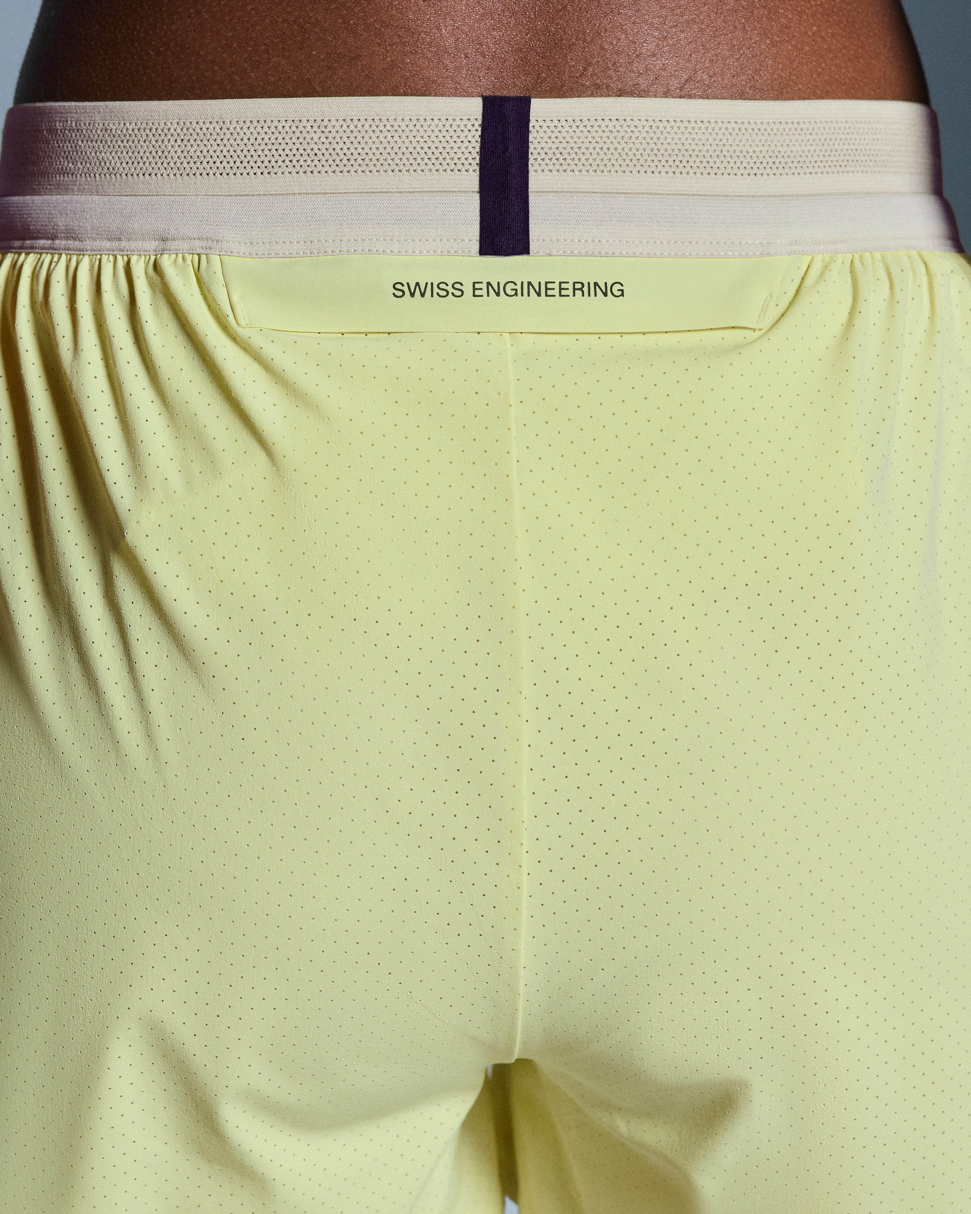 On 3" Performance 2/1 Shorts Limelight | Sand (Women'S)