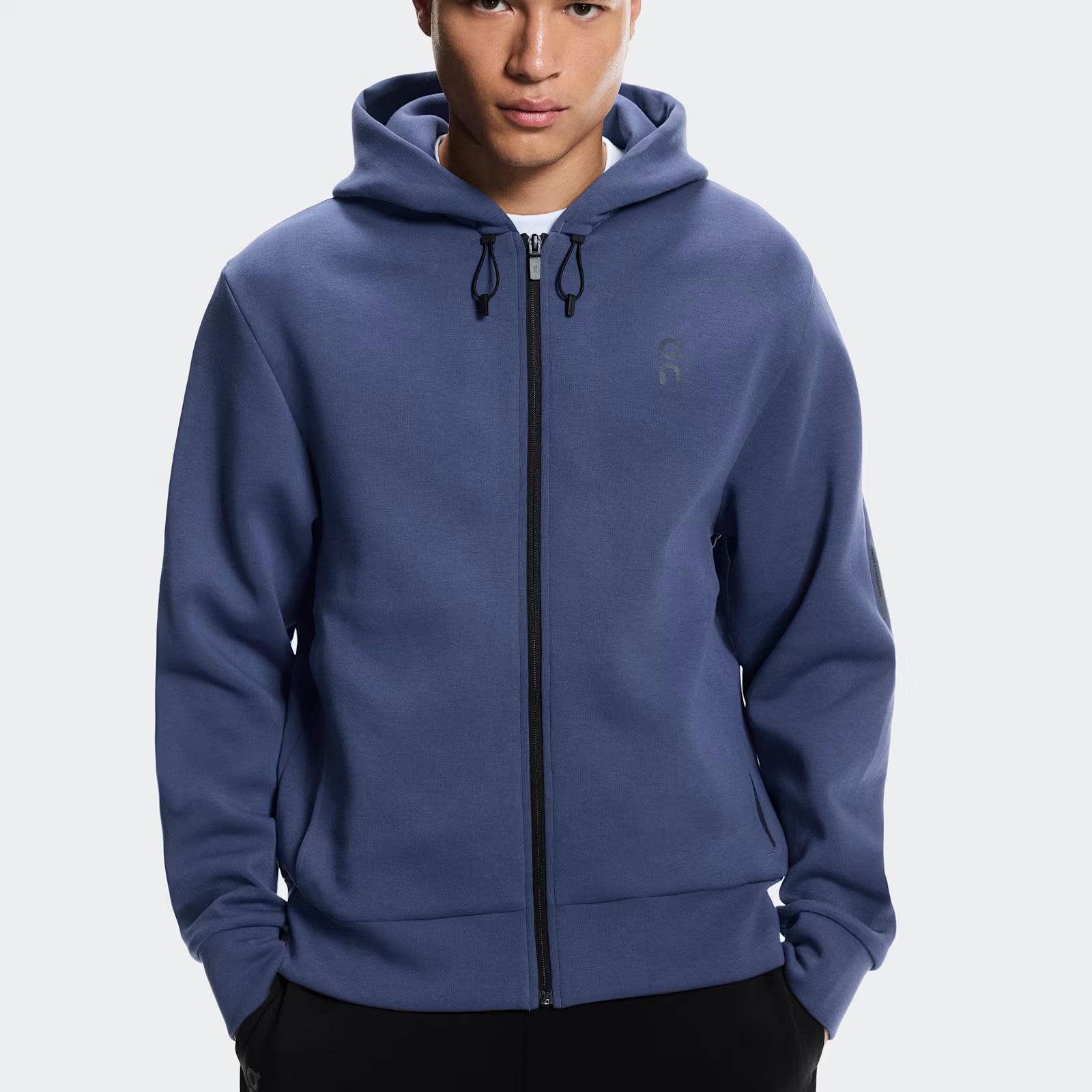 On Focus Tech Zip Hoodie Acai