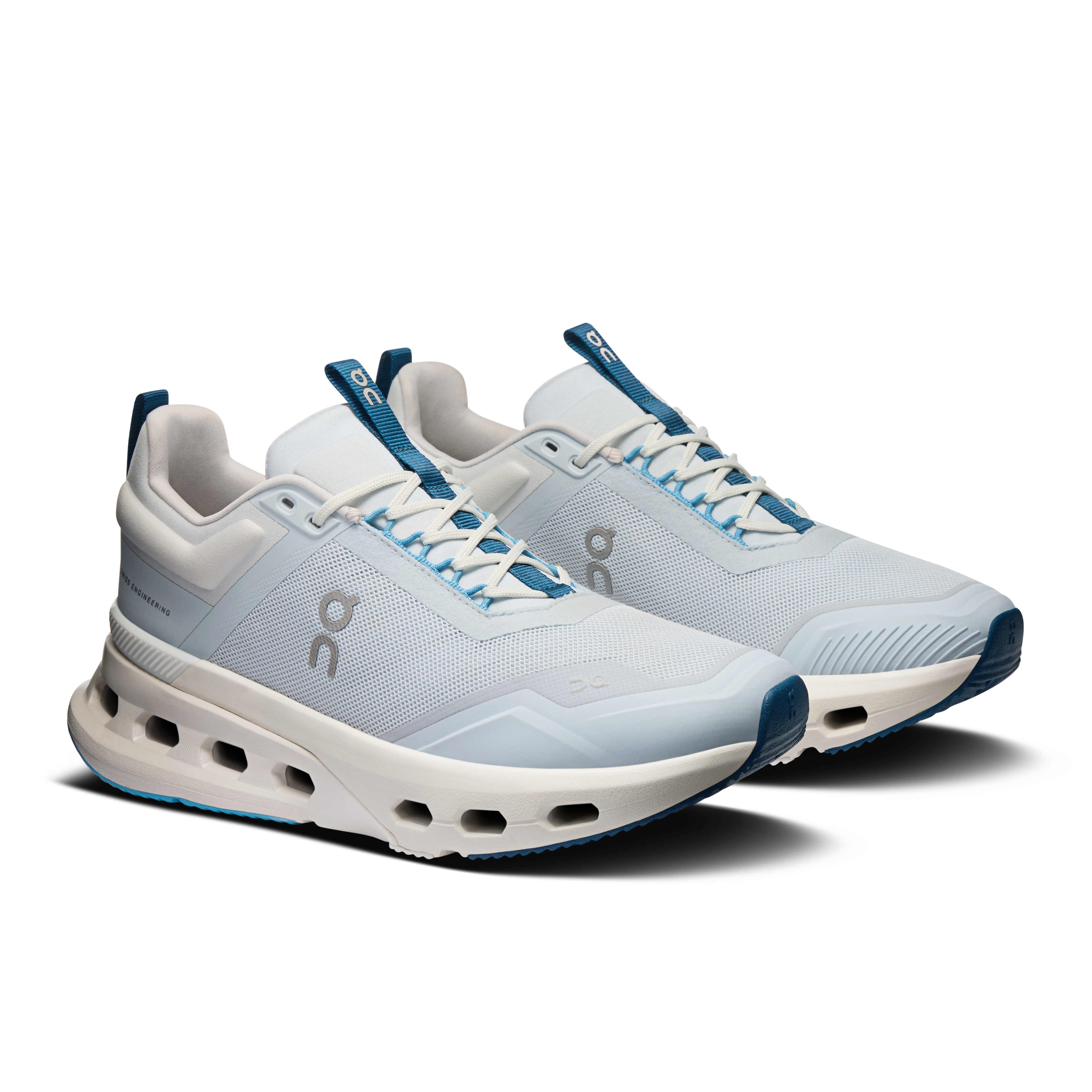 on running cloudnova x arctic niagara (women's)