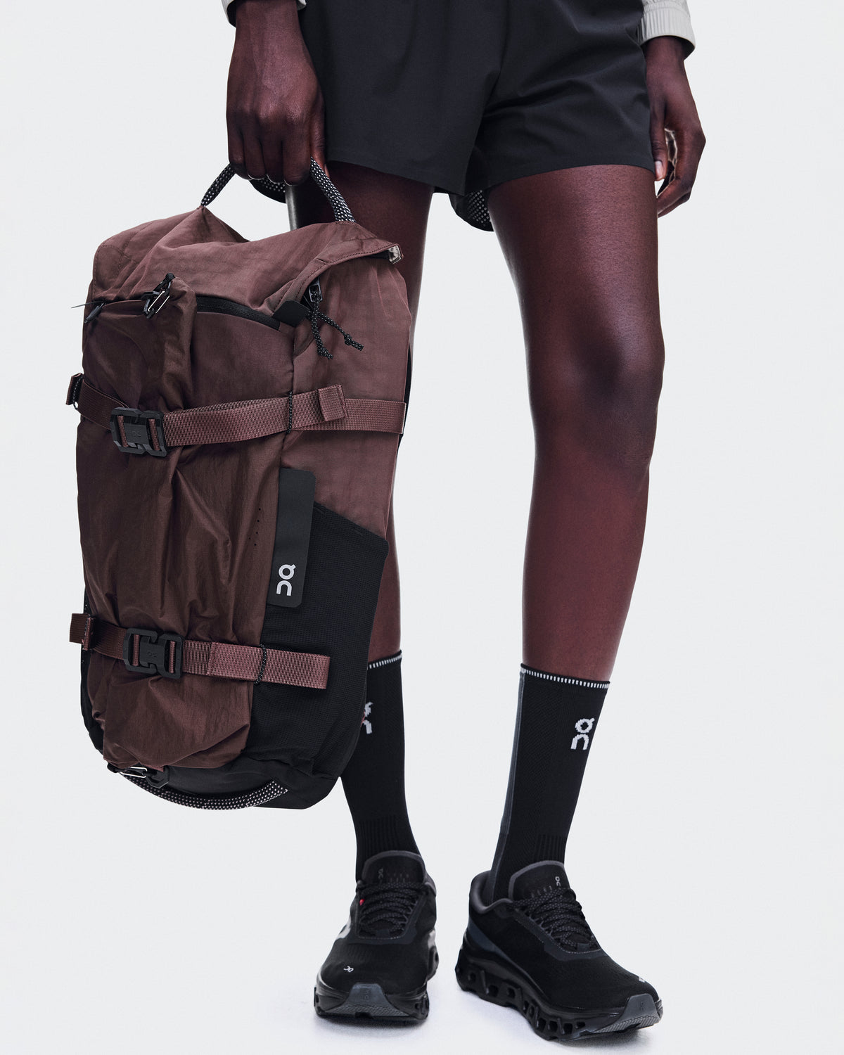 On Speed Pack 24L Elite Cacao | Black