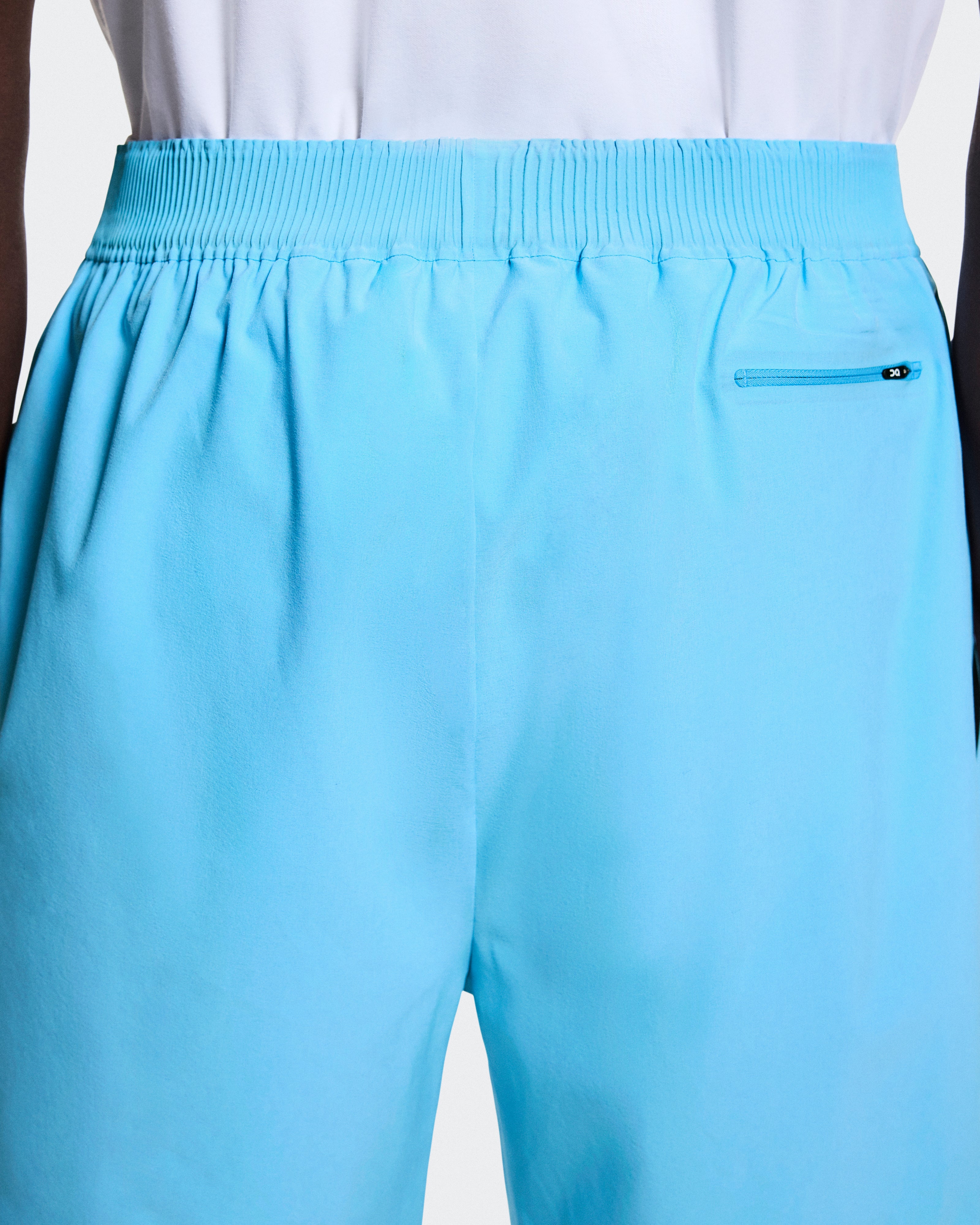 On Train Shorts Gourami