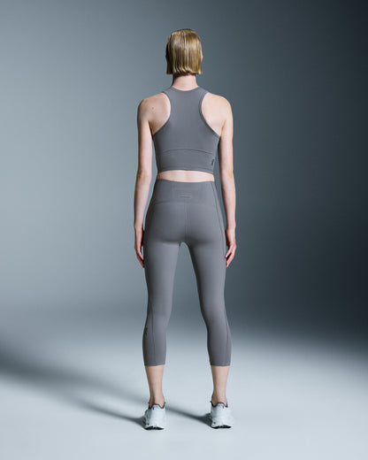 On Studio Crop Rock (Women's)