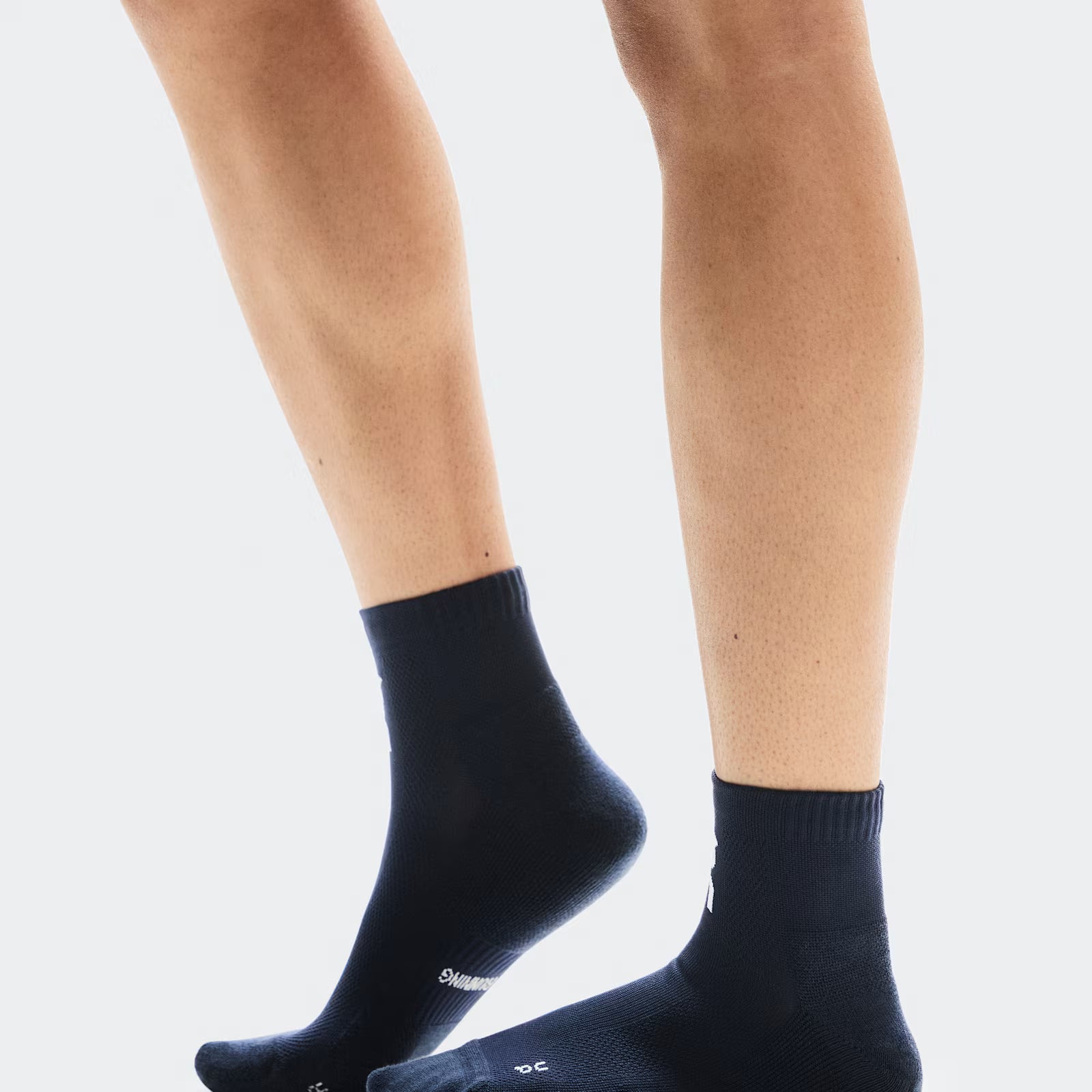On Core Run Sock Mid 2P Navy