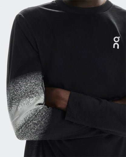 On Train Long-T Graphic Black